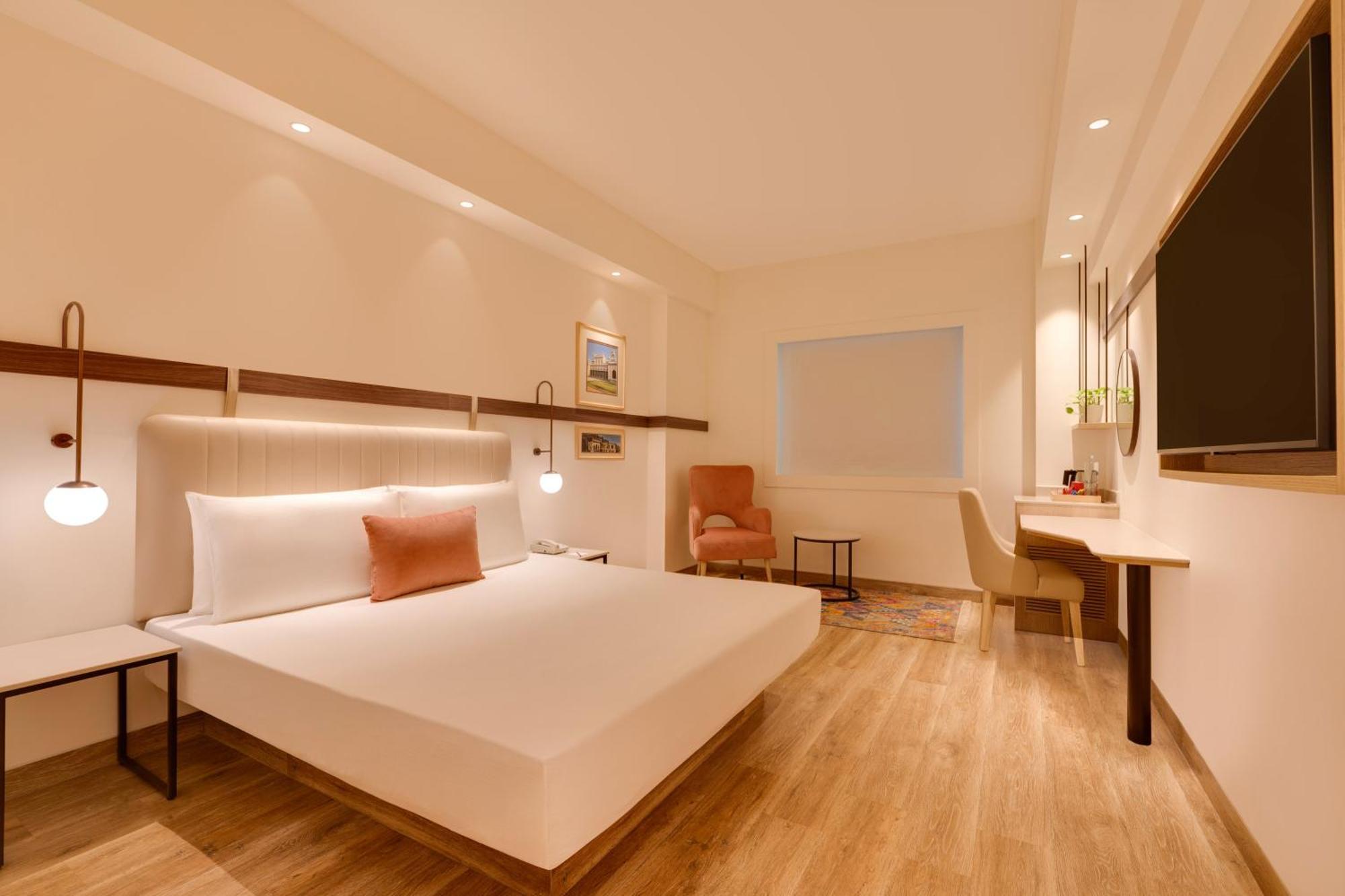Red Fox By Lemon Tree Hotels, Hotel Hyderabad