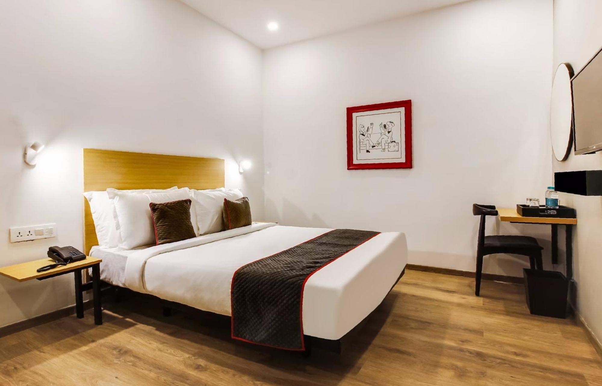 Townhouse De Alphabet 4*