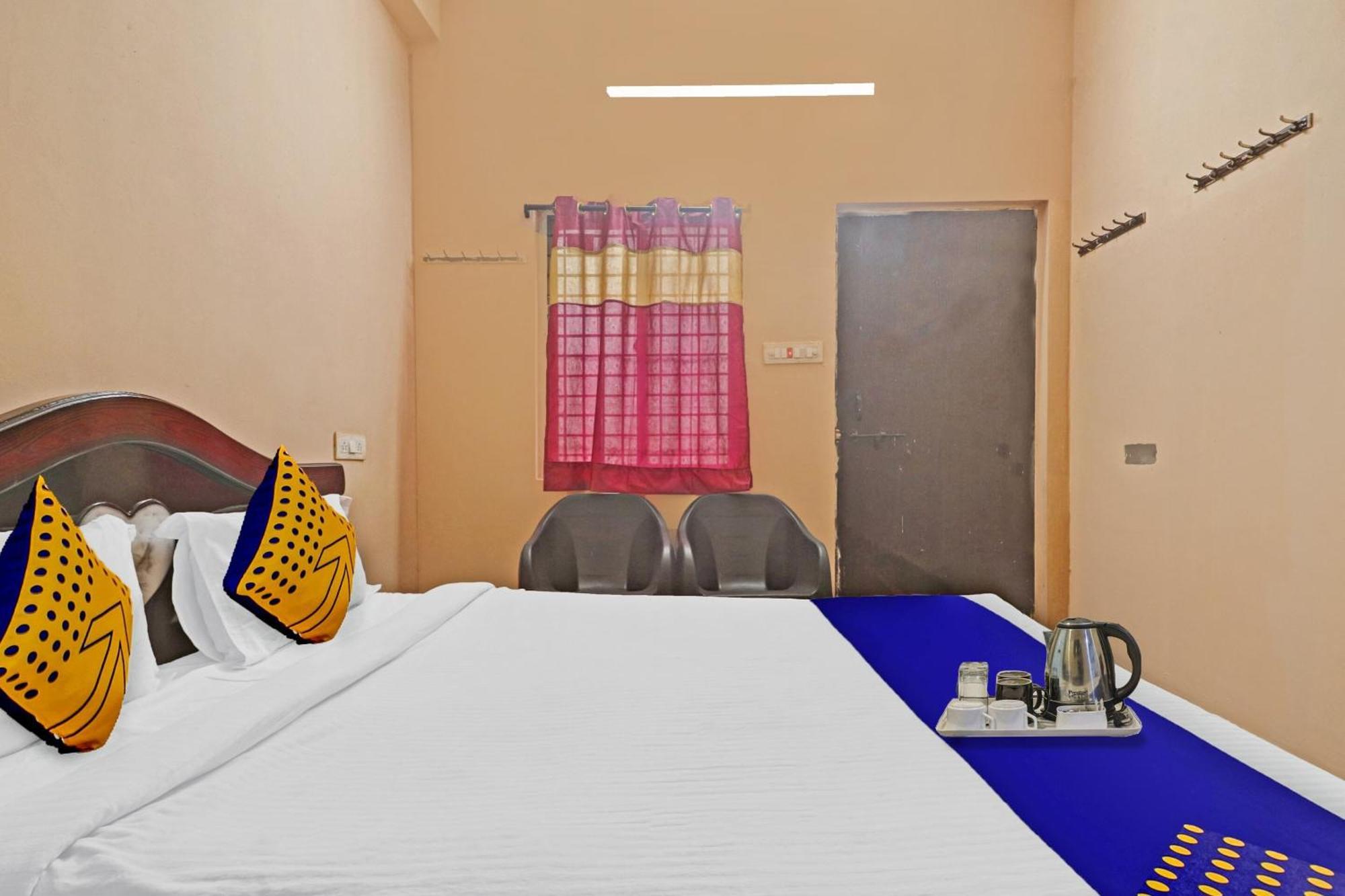 O Sree Krishna Hotel 2*