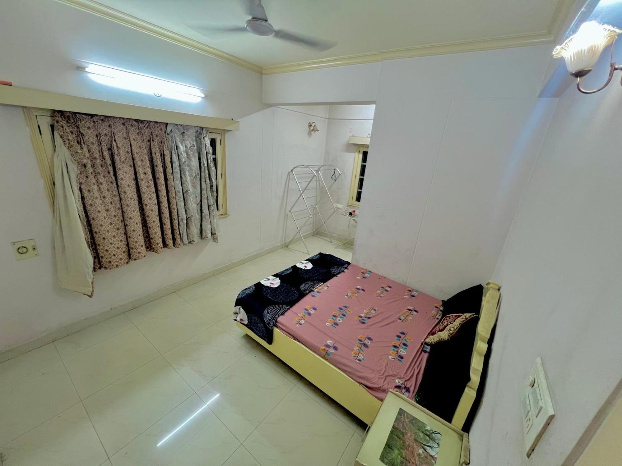 Park Royal Enclave Guest house *