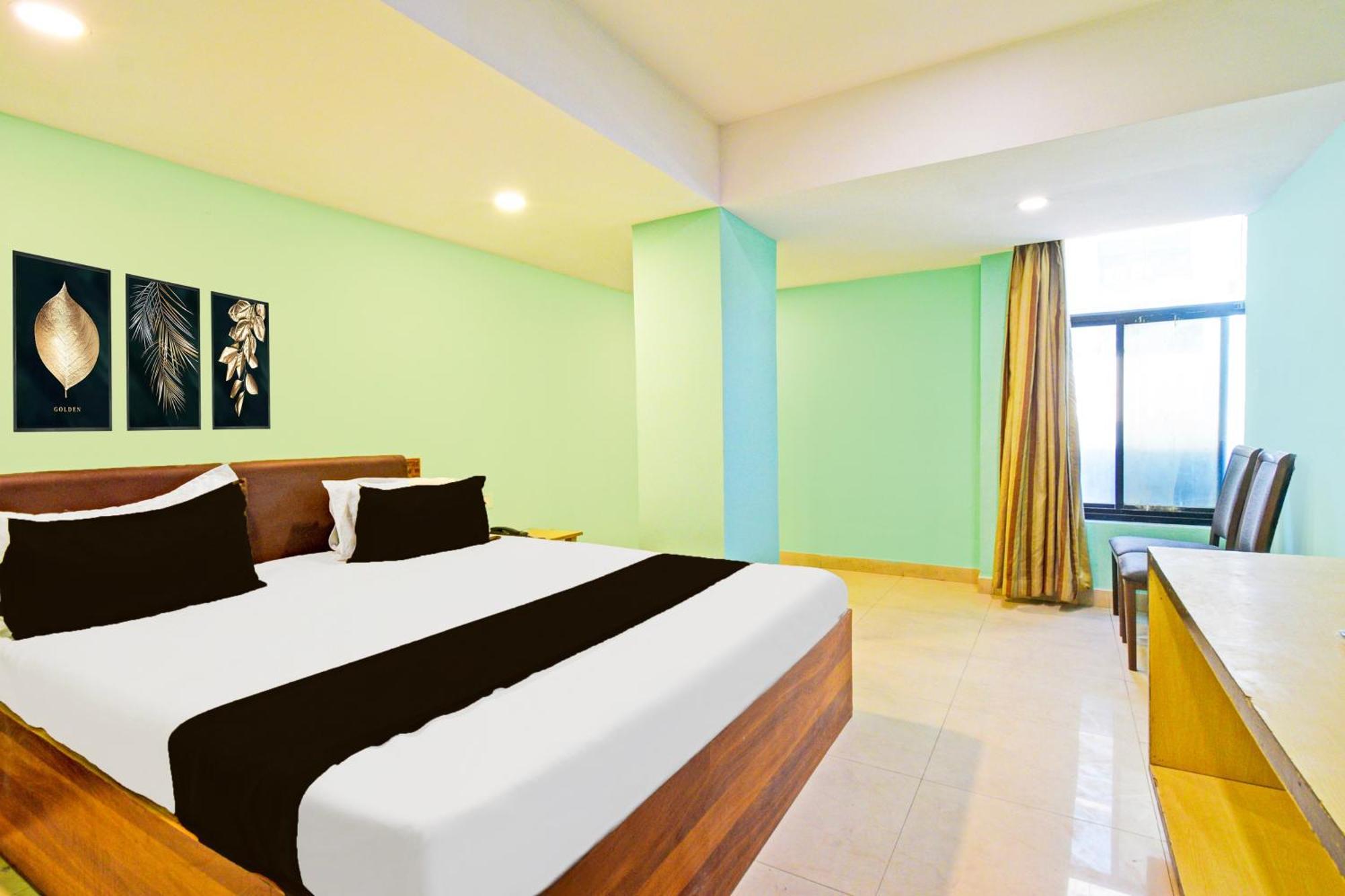 Super Townhouse Ameerpet Balkampet Road Hotel *