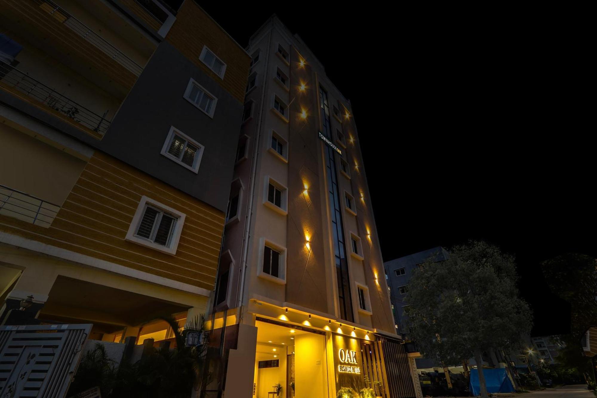 Hotel Townhouse Oak Indigo Business Hyderabad
