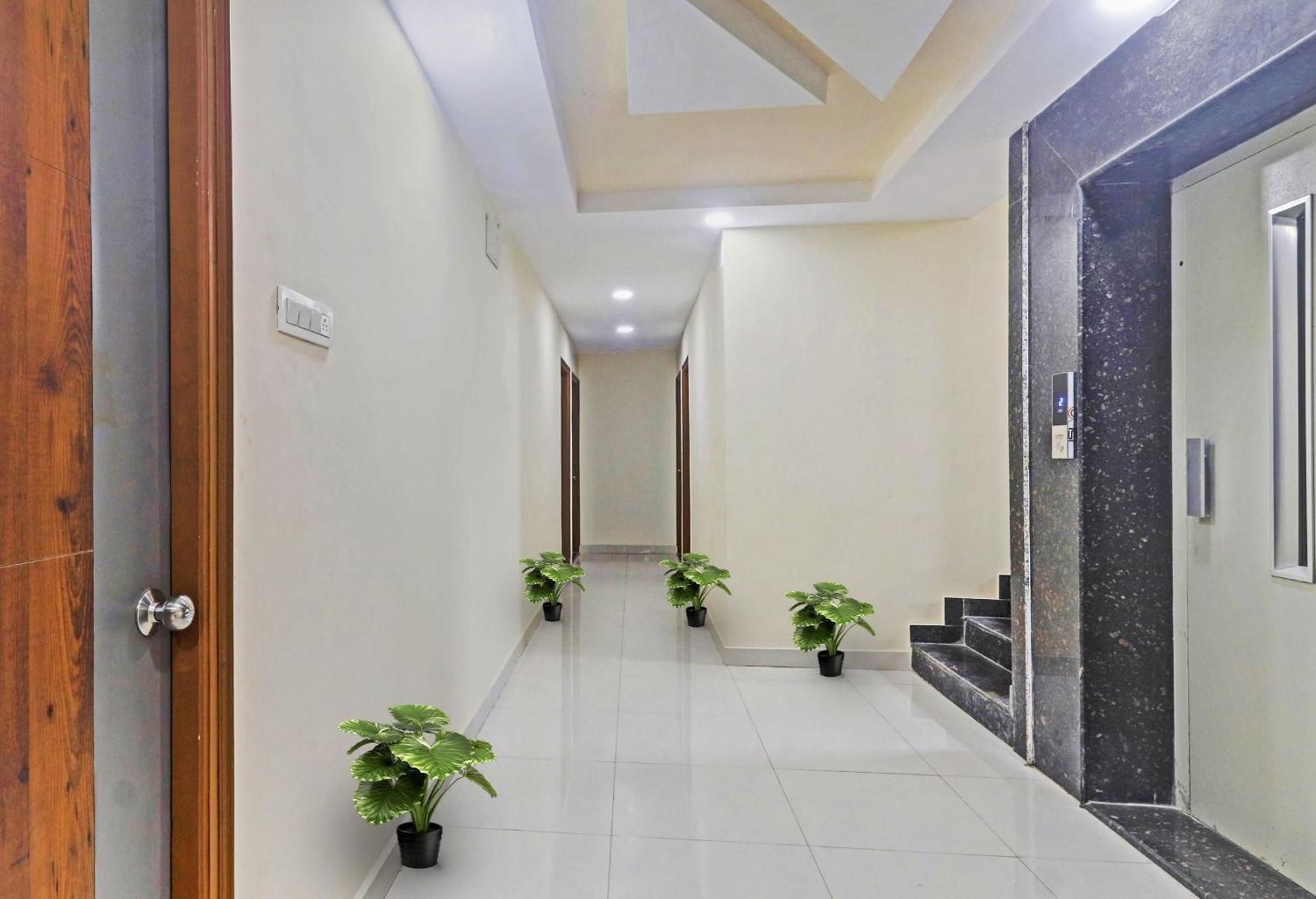 Hotel Super O Honey Heights Near Botanical Garden Hyderabad