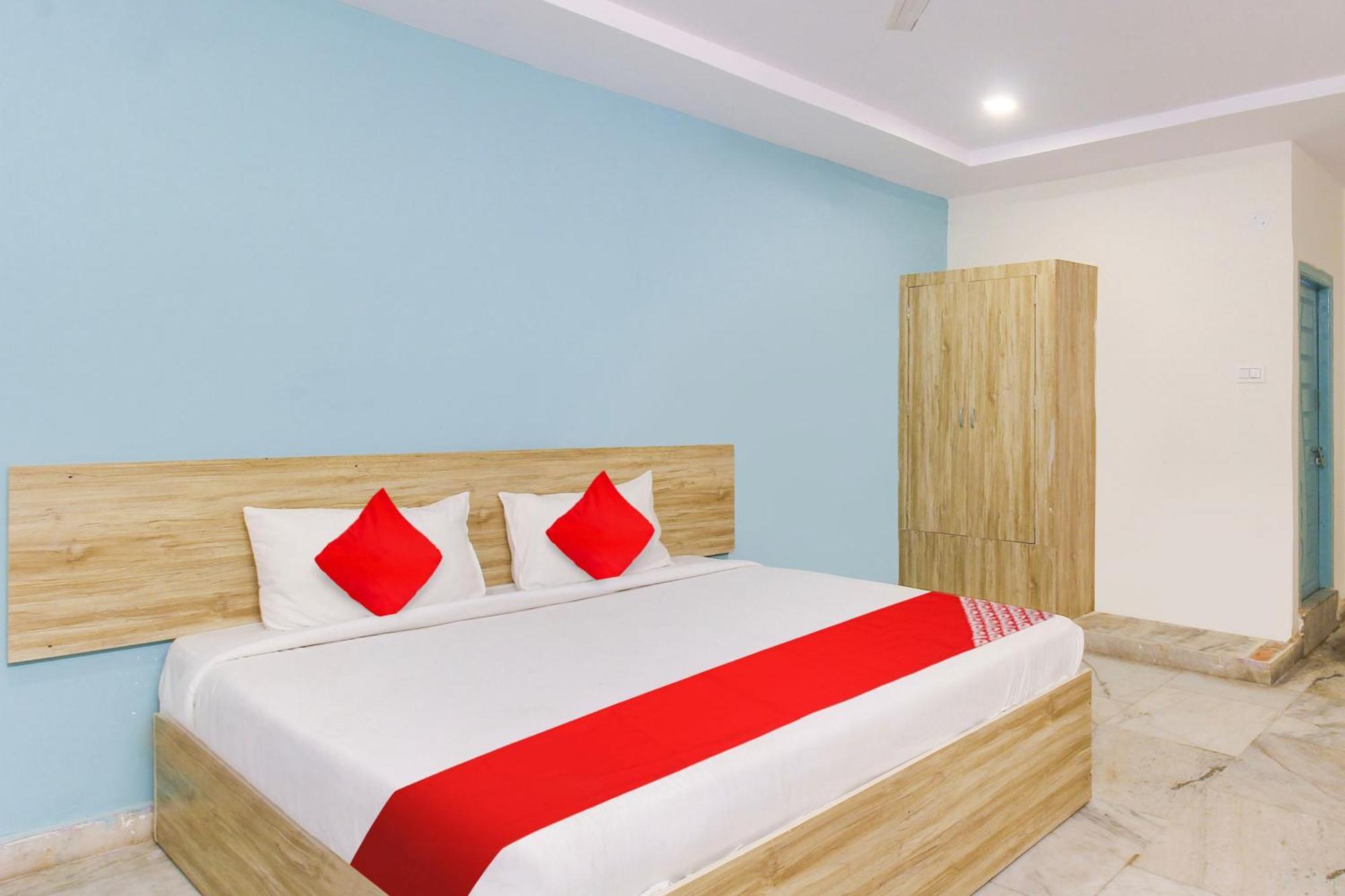 O R Squre Hotel