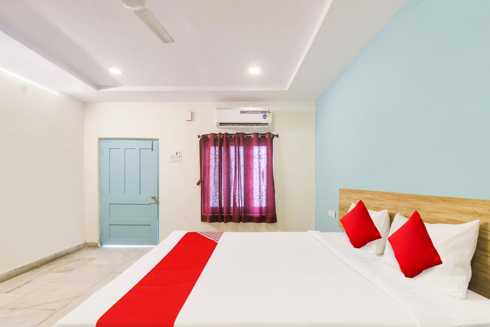 Hotel O R Squre Hyderabad