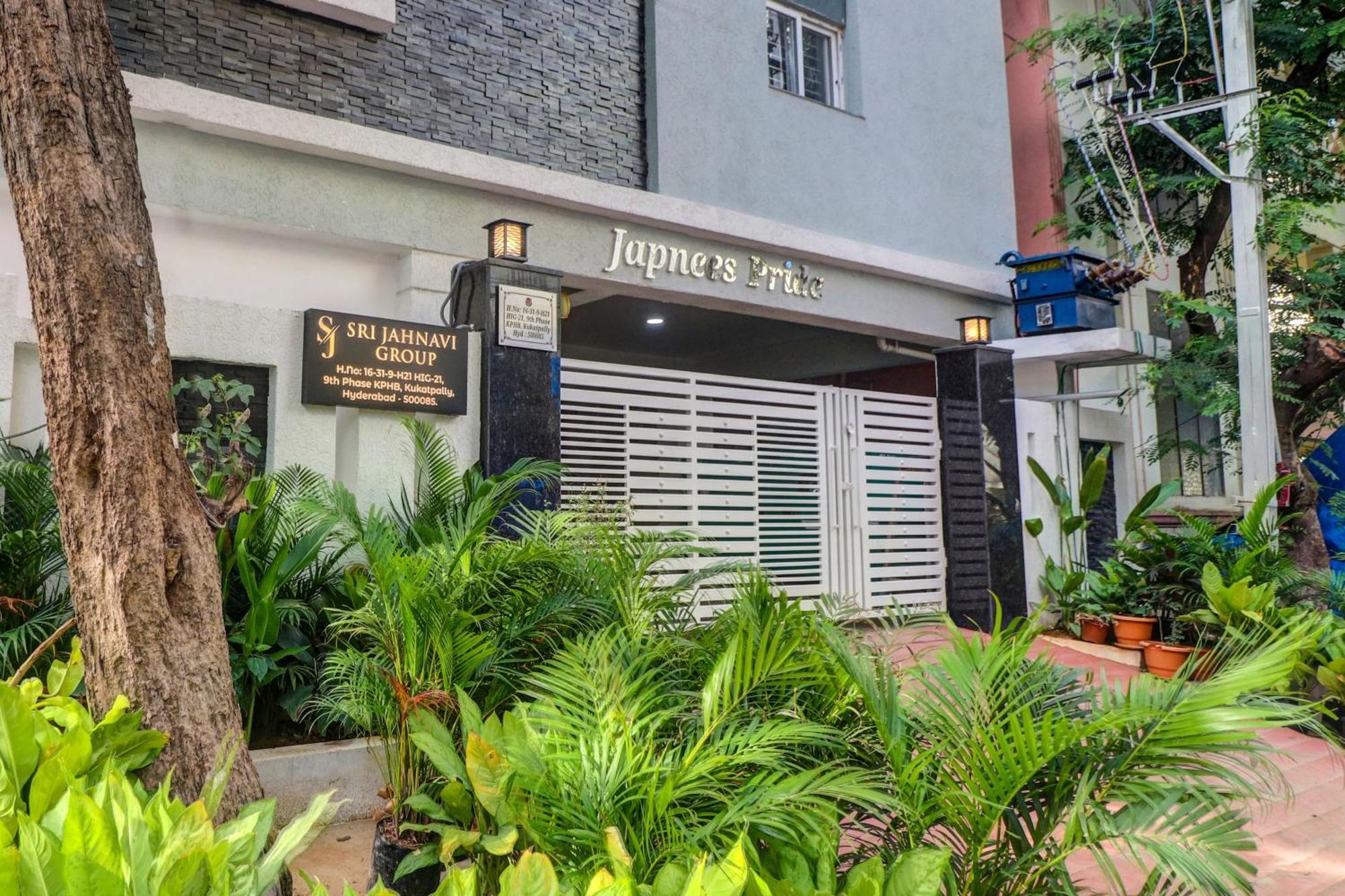 Townhouse Jahnavi Group Hotel 3*
