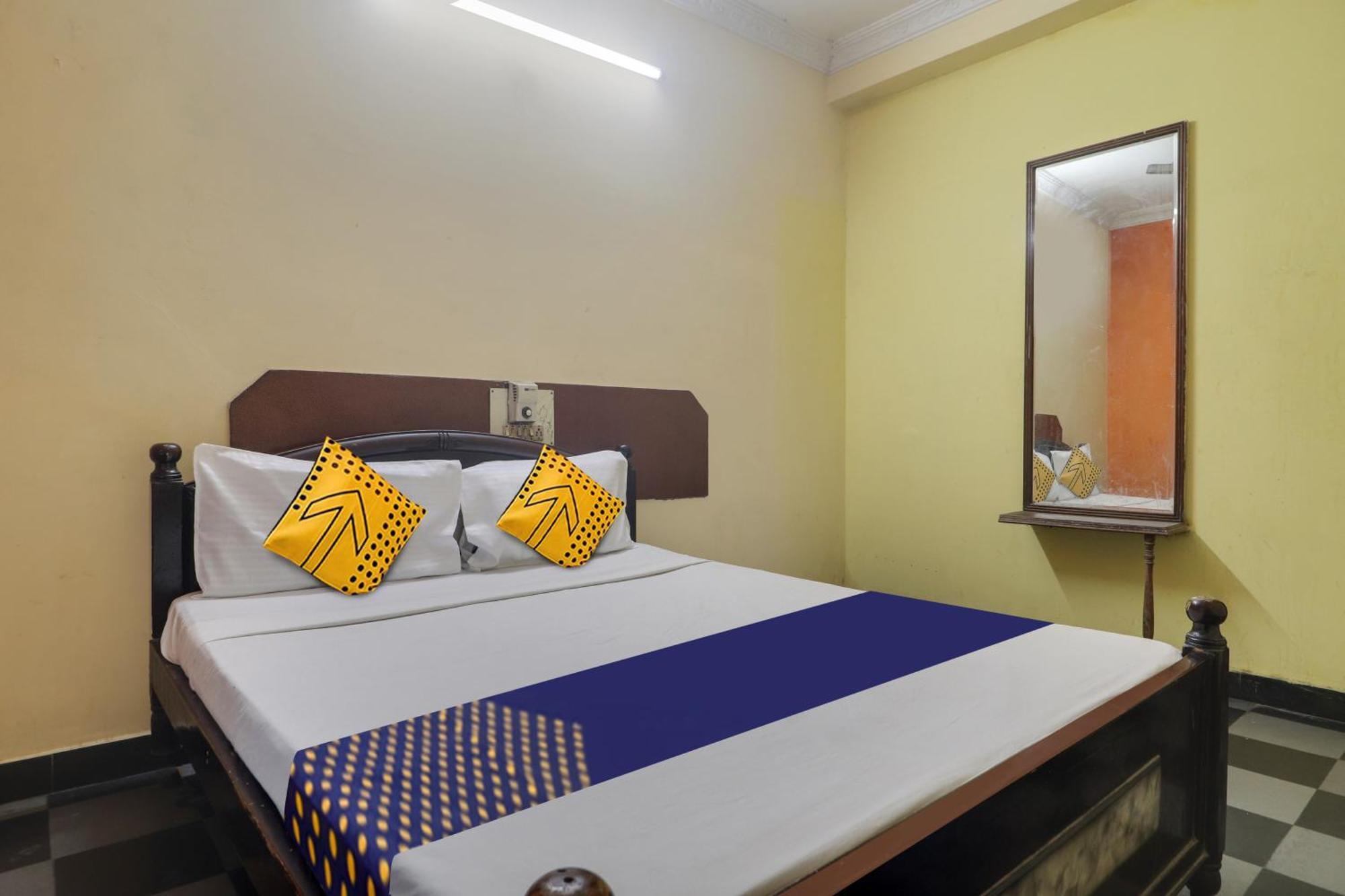 Spot On New Balaji Residency 3* Hyderabad