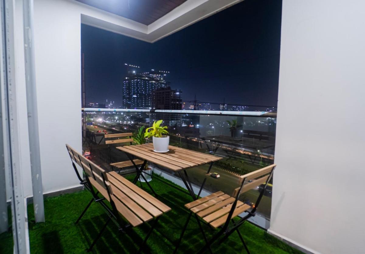 Holiday home Cozy With Free Wi-fi Near Hitech ,gachibowli & Nanakramguda-orr View Near Continental And Star Children's Hospital *
