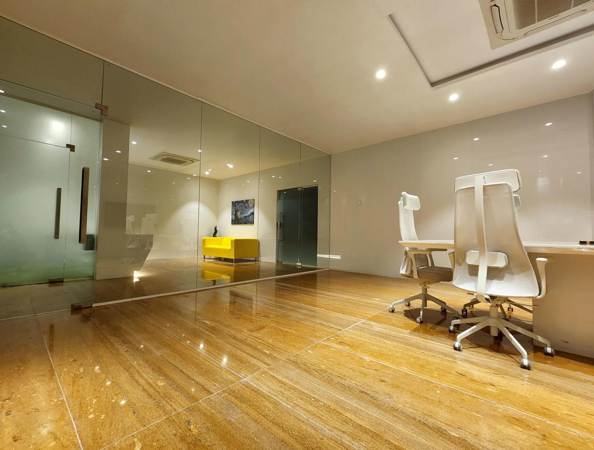 Landcorp 5* Hyderabad