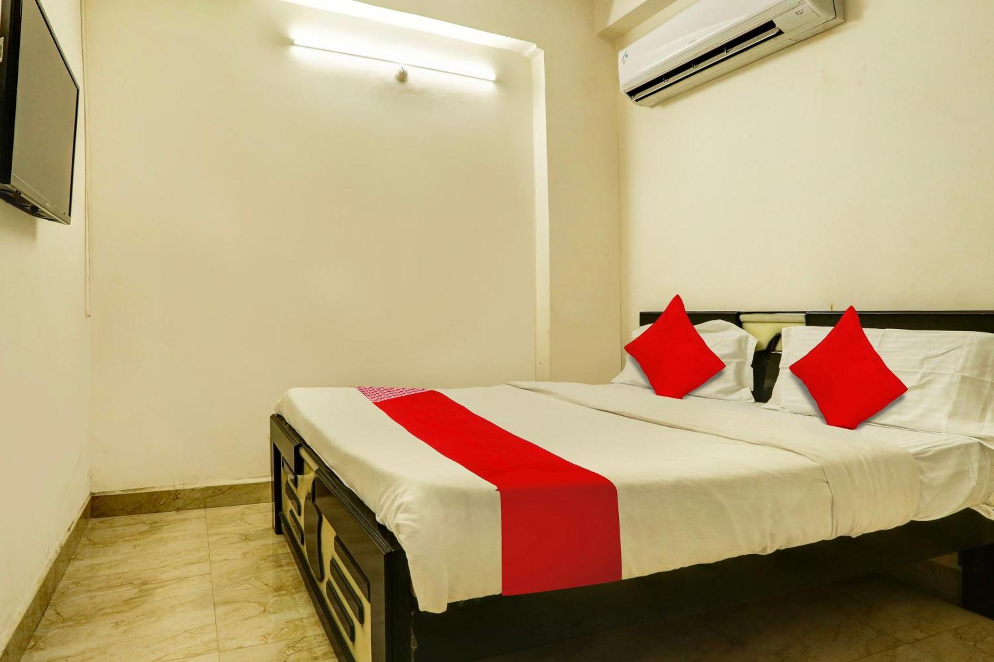 Hotel O Royal Haven