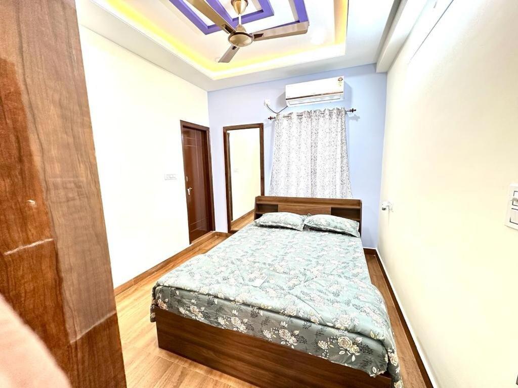 Servostay - Just Launched 3 Bhk Near Madhapur With Private Parking