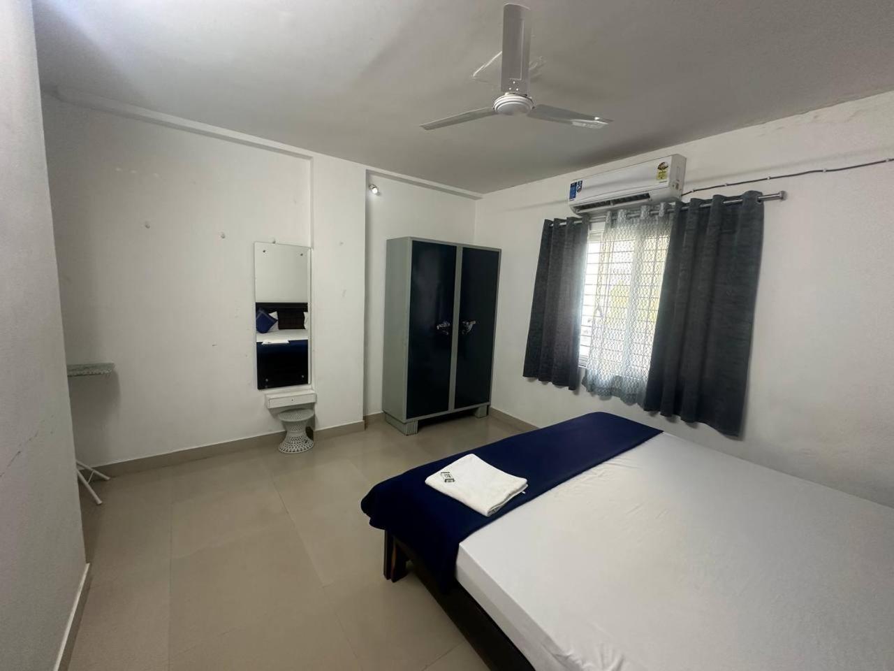 Apartment Nk Homes - Full Furnished Serviced Flats