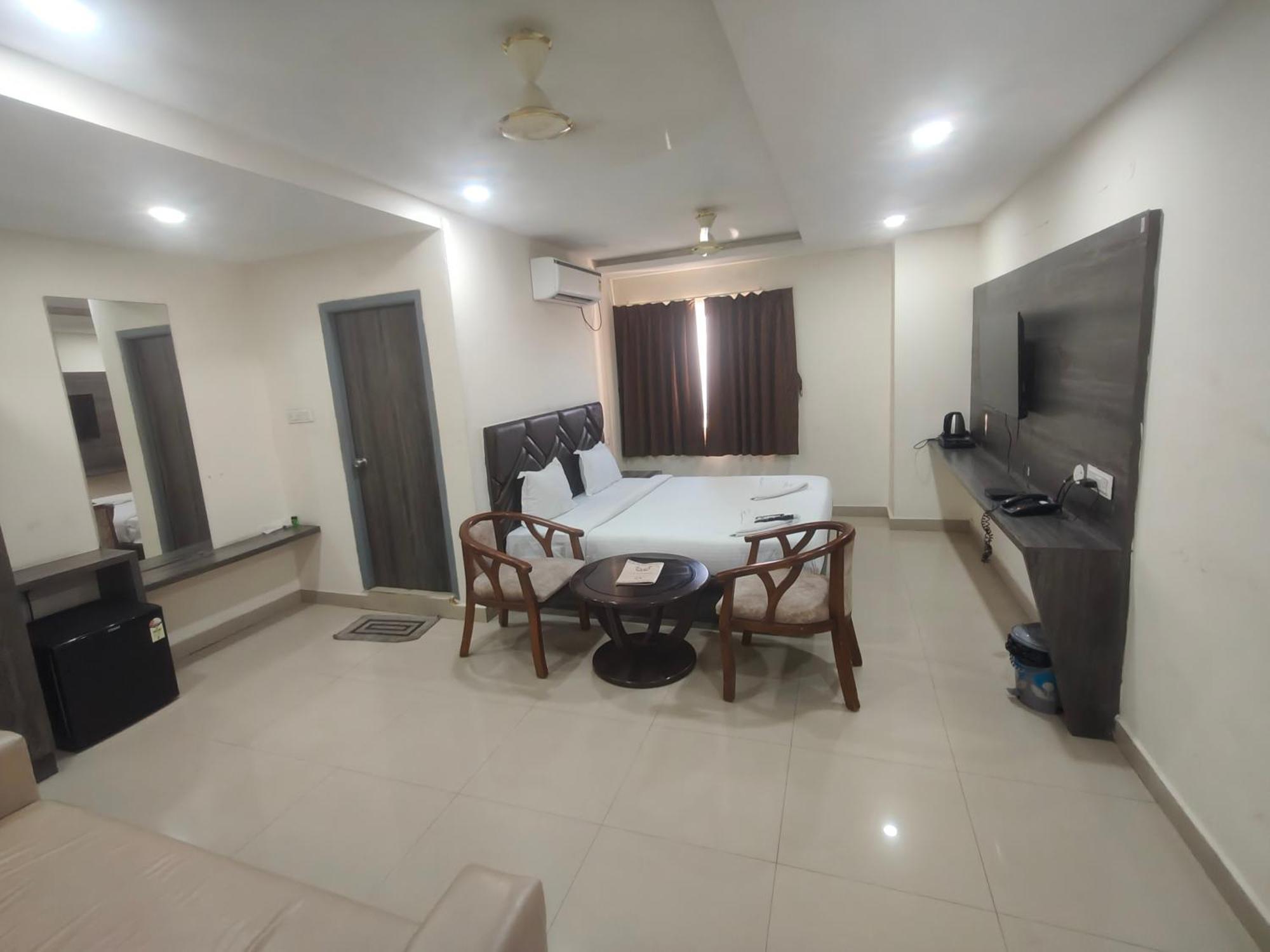 Hotel Vr Ashoka Grand Hyderabad