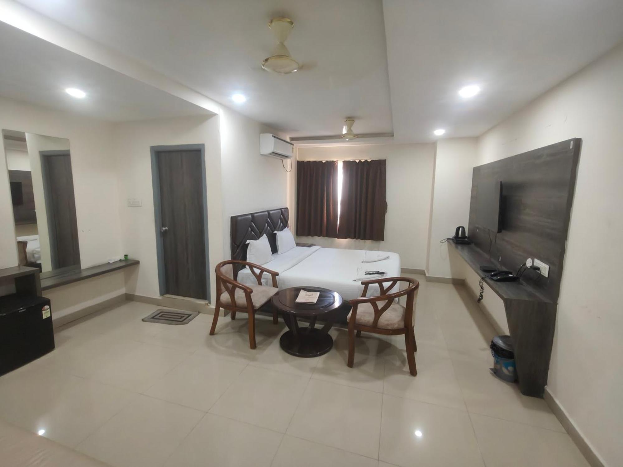 Vr Ashoka Grand Hotel Hyderabad
