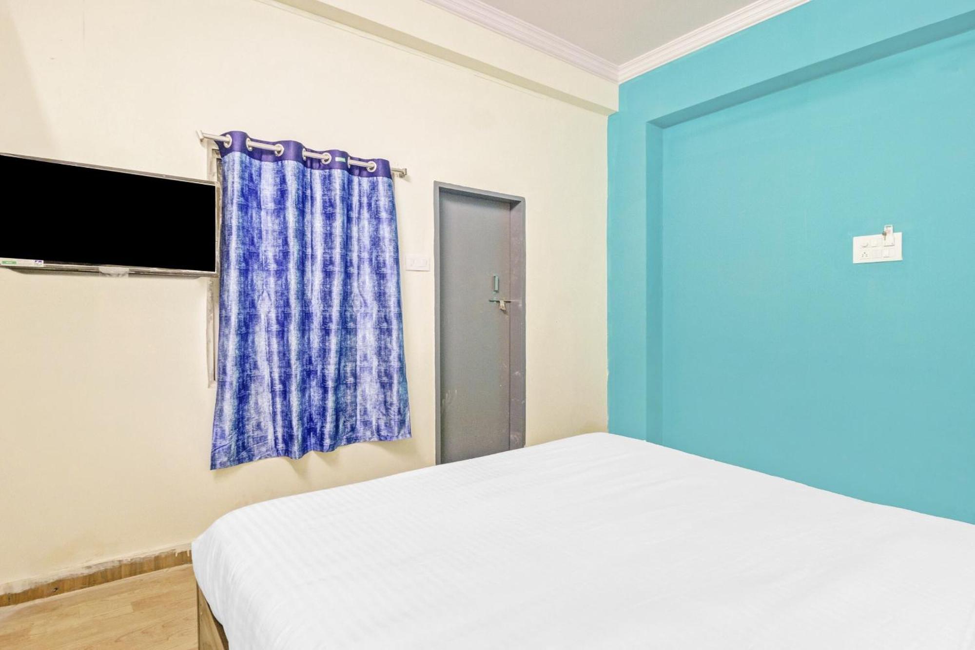 Hotel O R Square Hyderabad