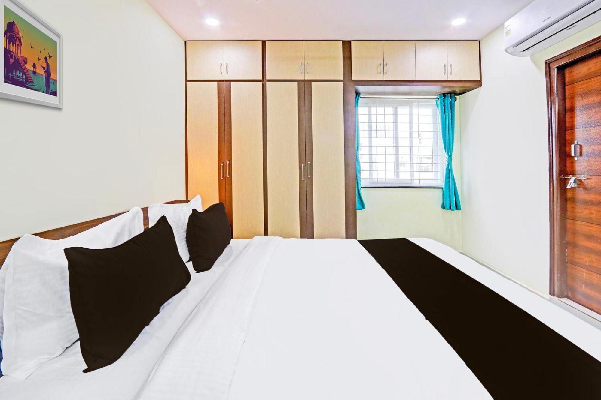 Hotel O N Grand Residency 3*