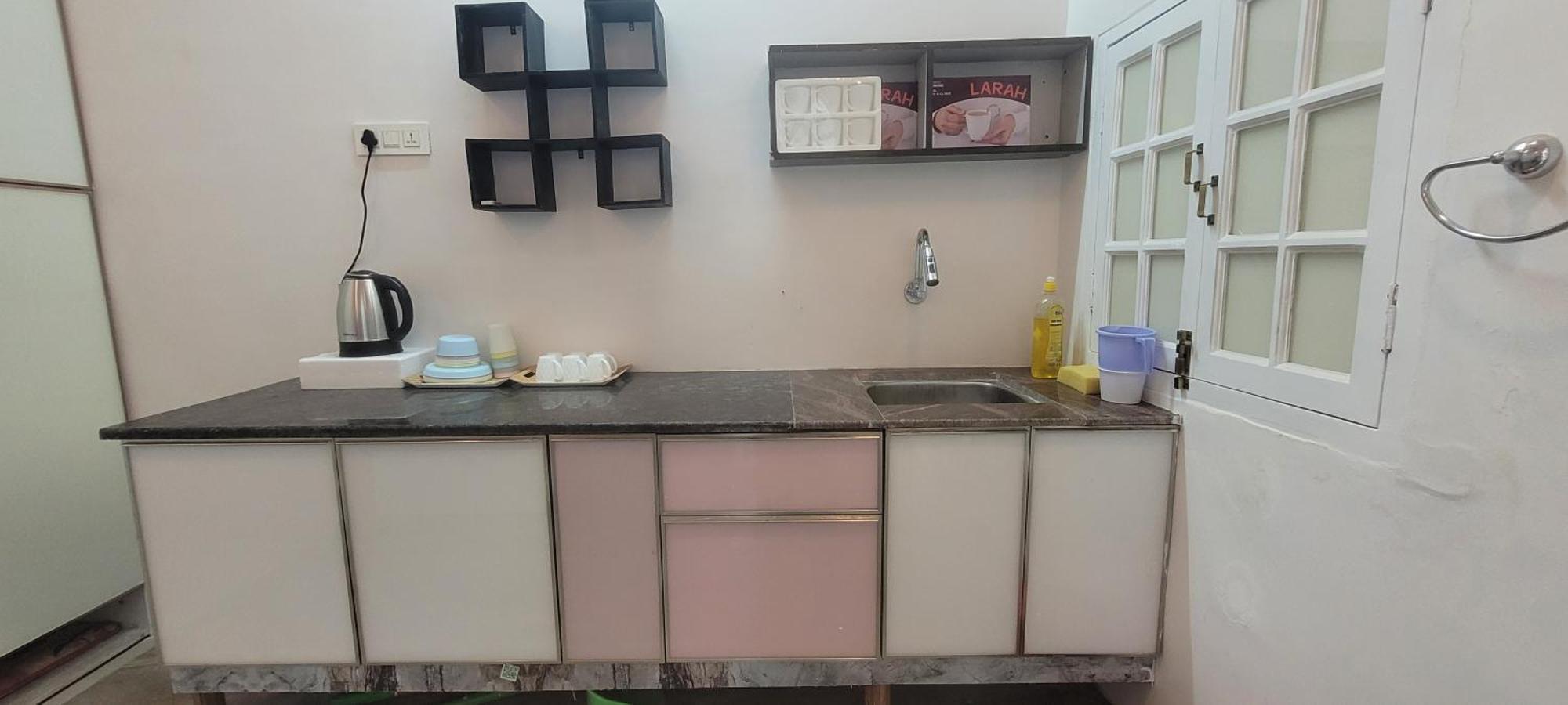 Guest house Single Near Charminar