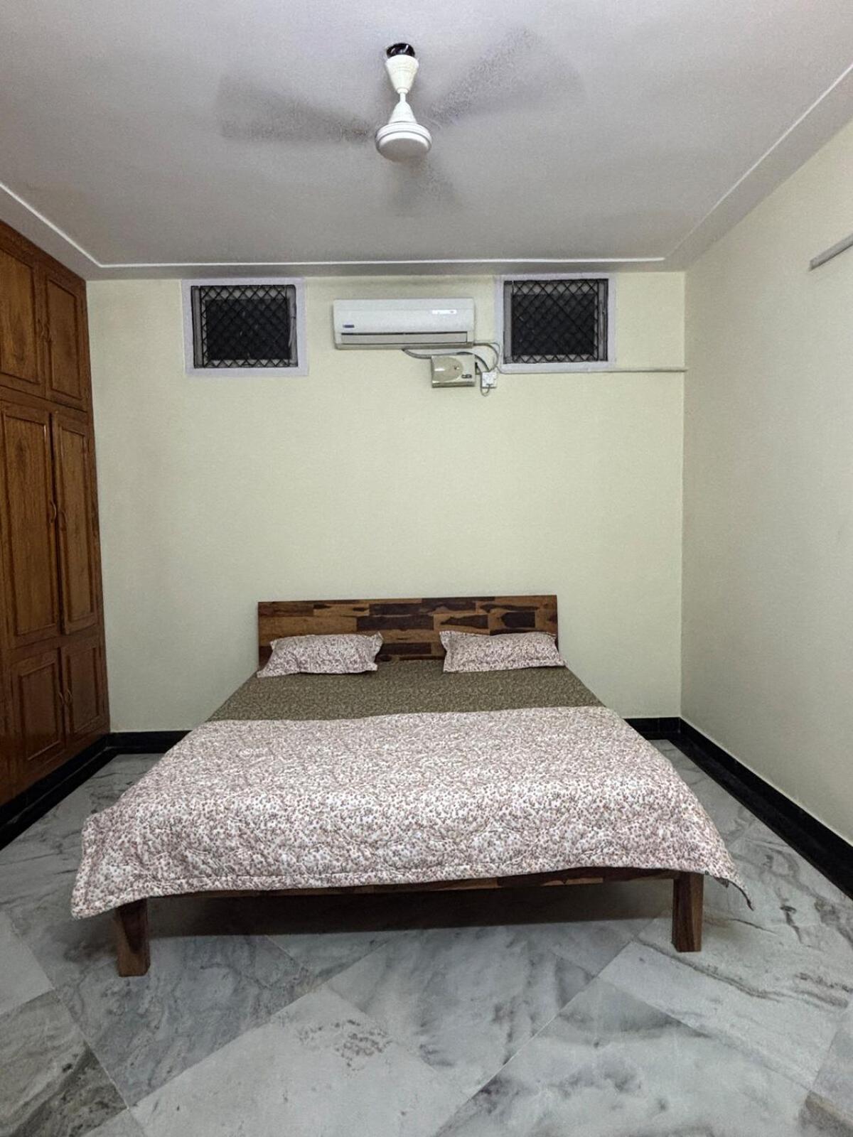 Apartment Modern 4 Bhk Hyderabad