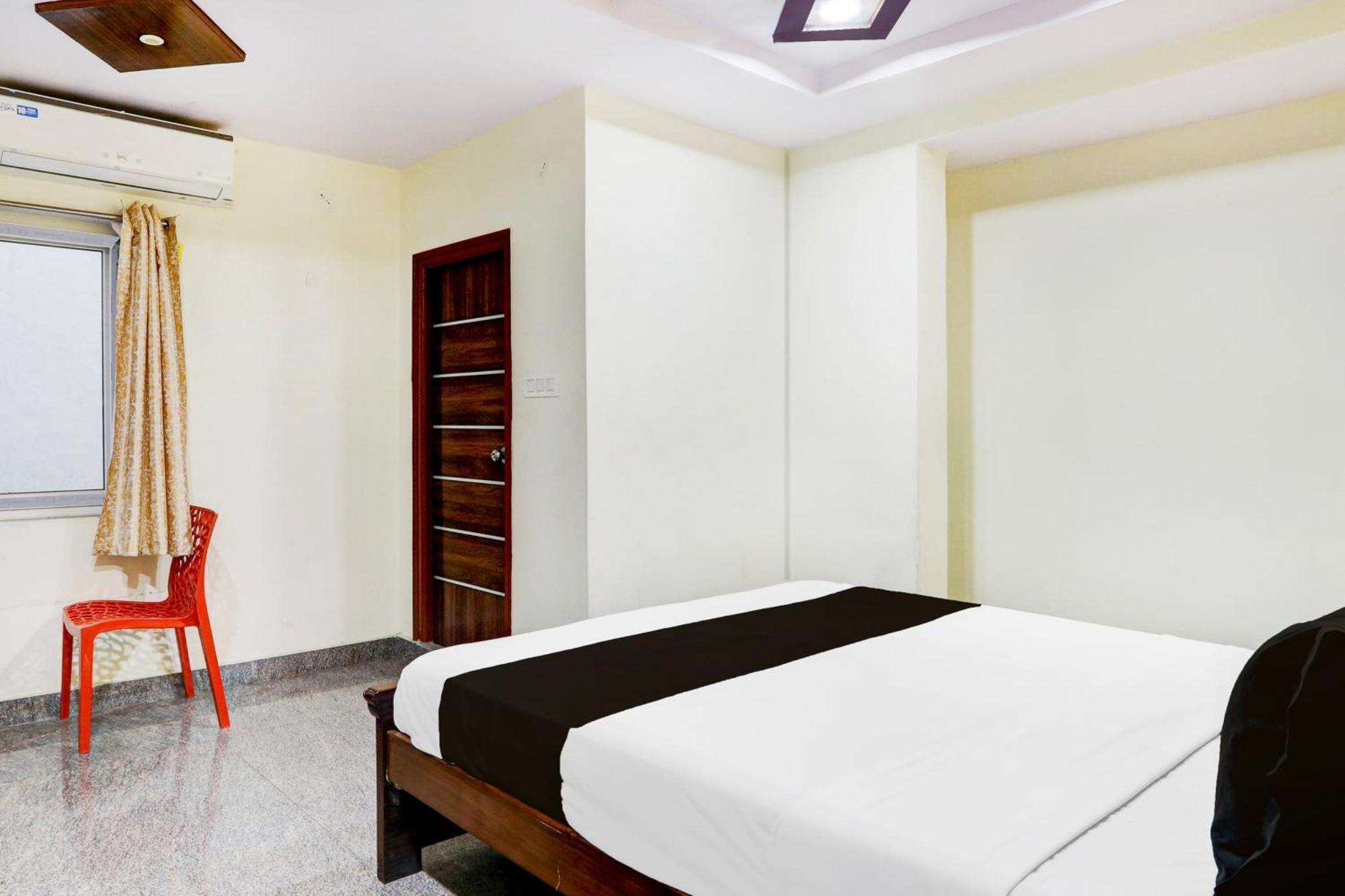 Hotel O Anoos Minarva Hyderabad