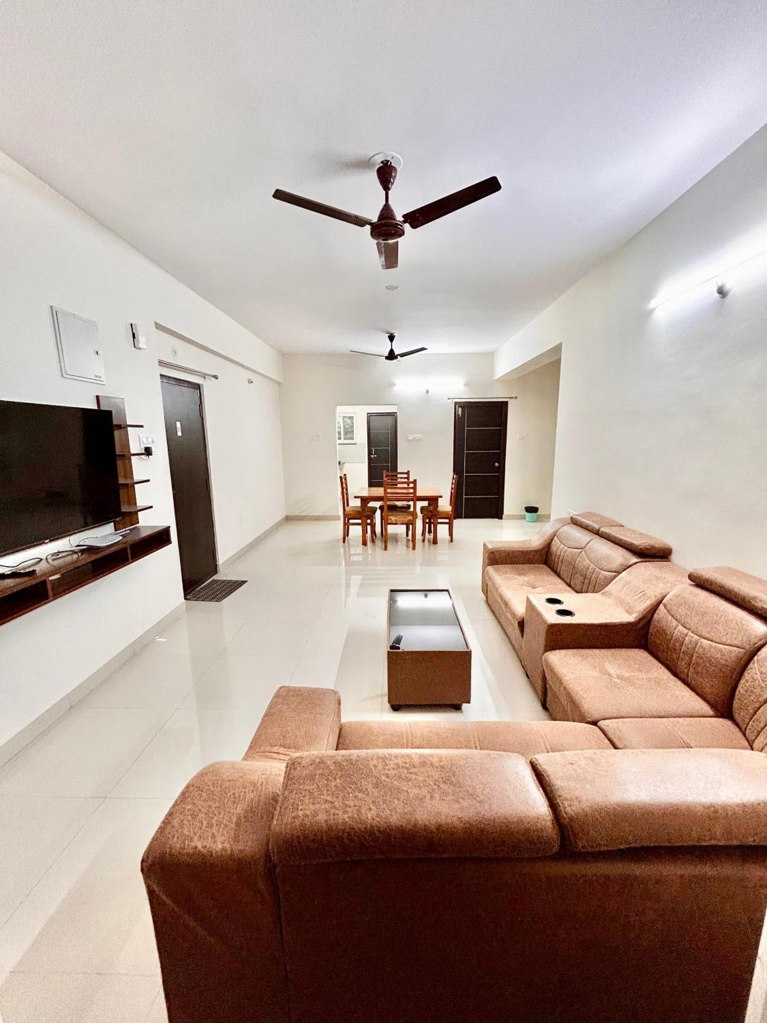 Mee Homes Madhapur 2 Bhk Apartment *