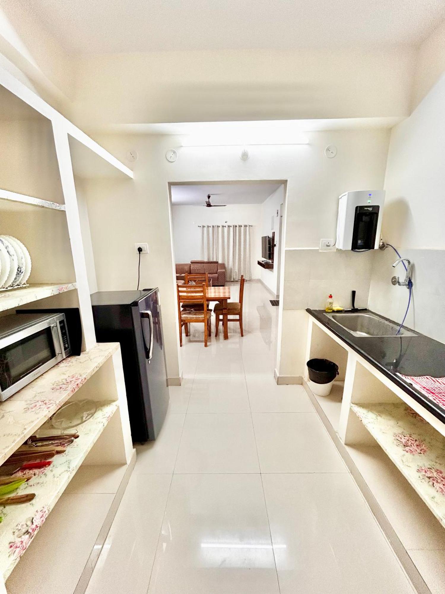 Apartment Mee Homes Madhapur 2 Bhk *