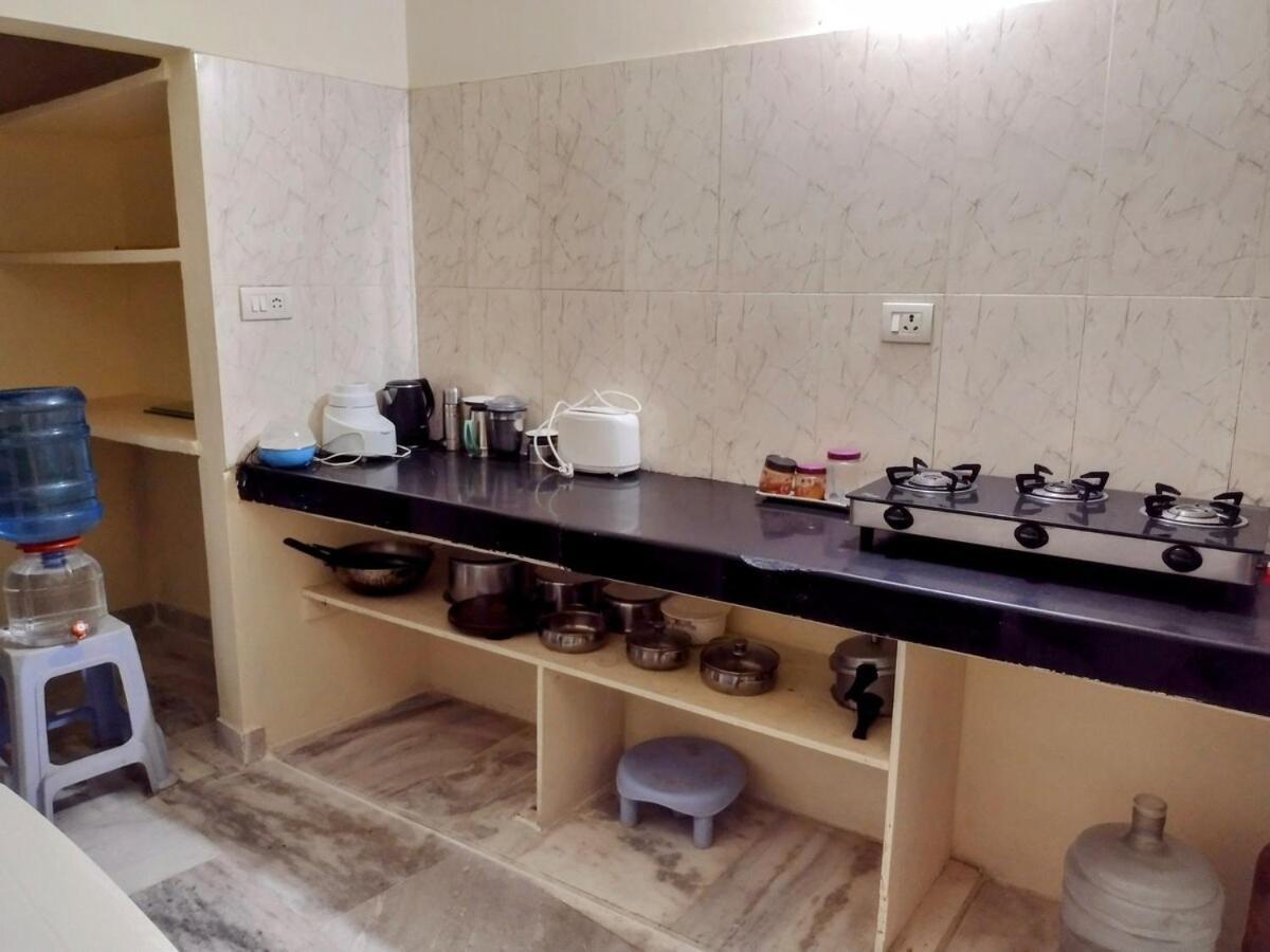 Yours Next Apartment *