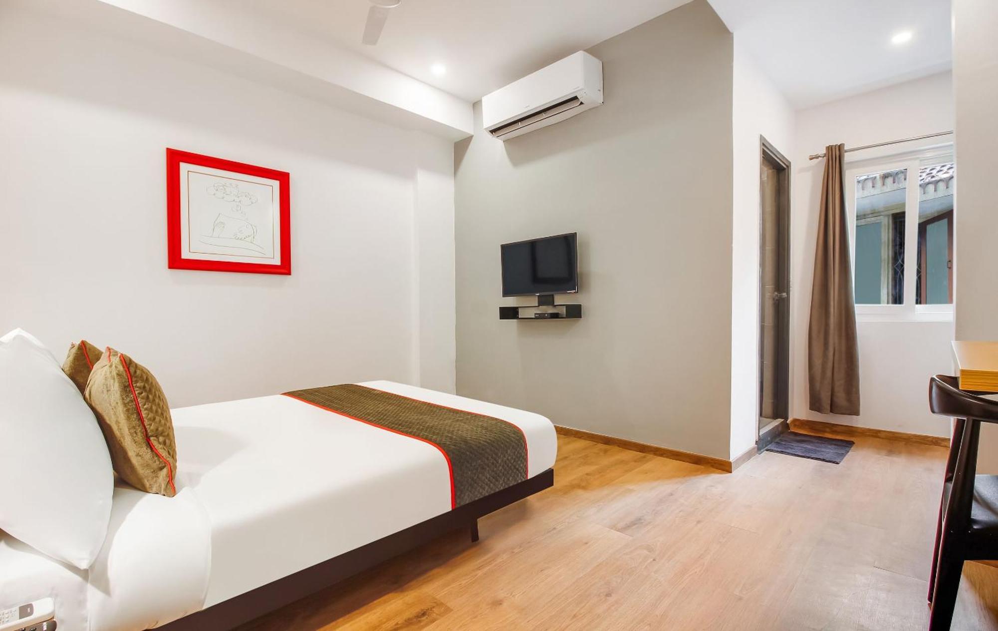 Hotel Super Townhouse The Cinco Near Esi Hospital 4*