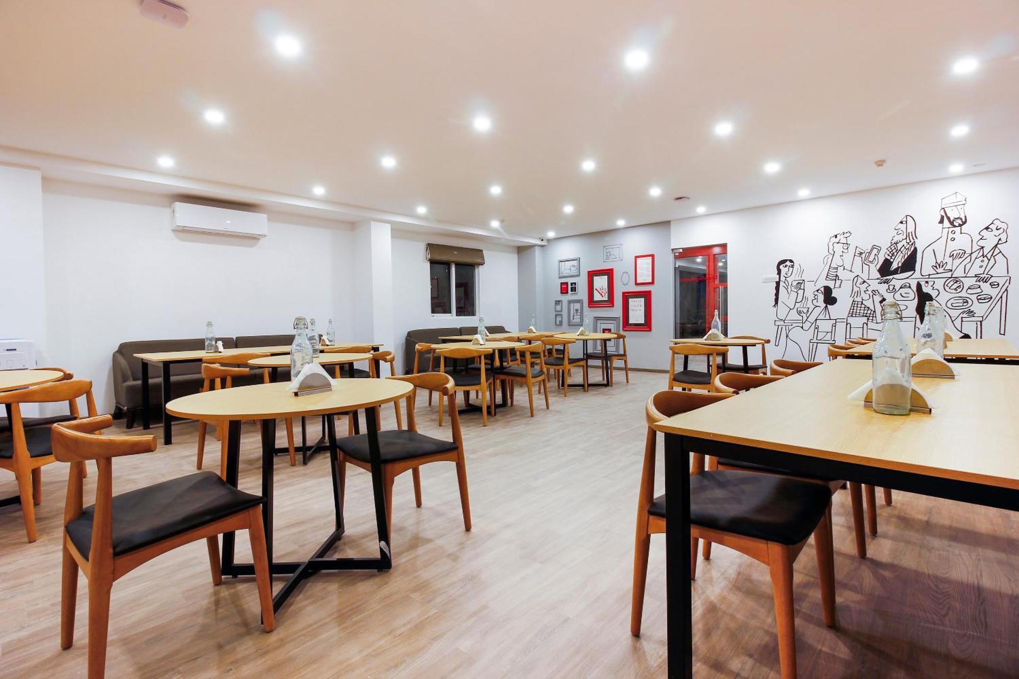 Hotel Super Townhouse Rcc Elite Hyderabad