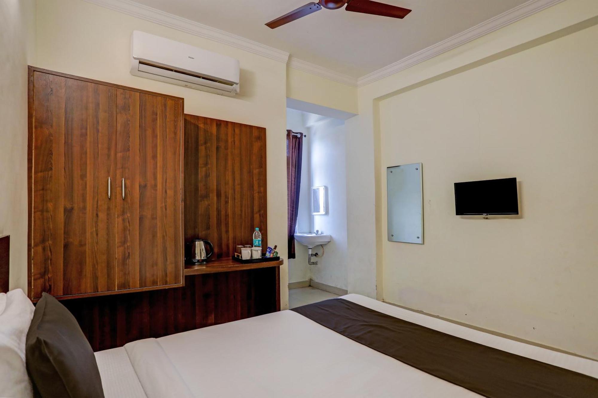 O Shiridi Residency Near Birla Mandir Hotel 4*