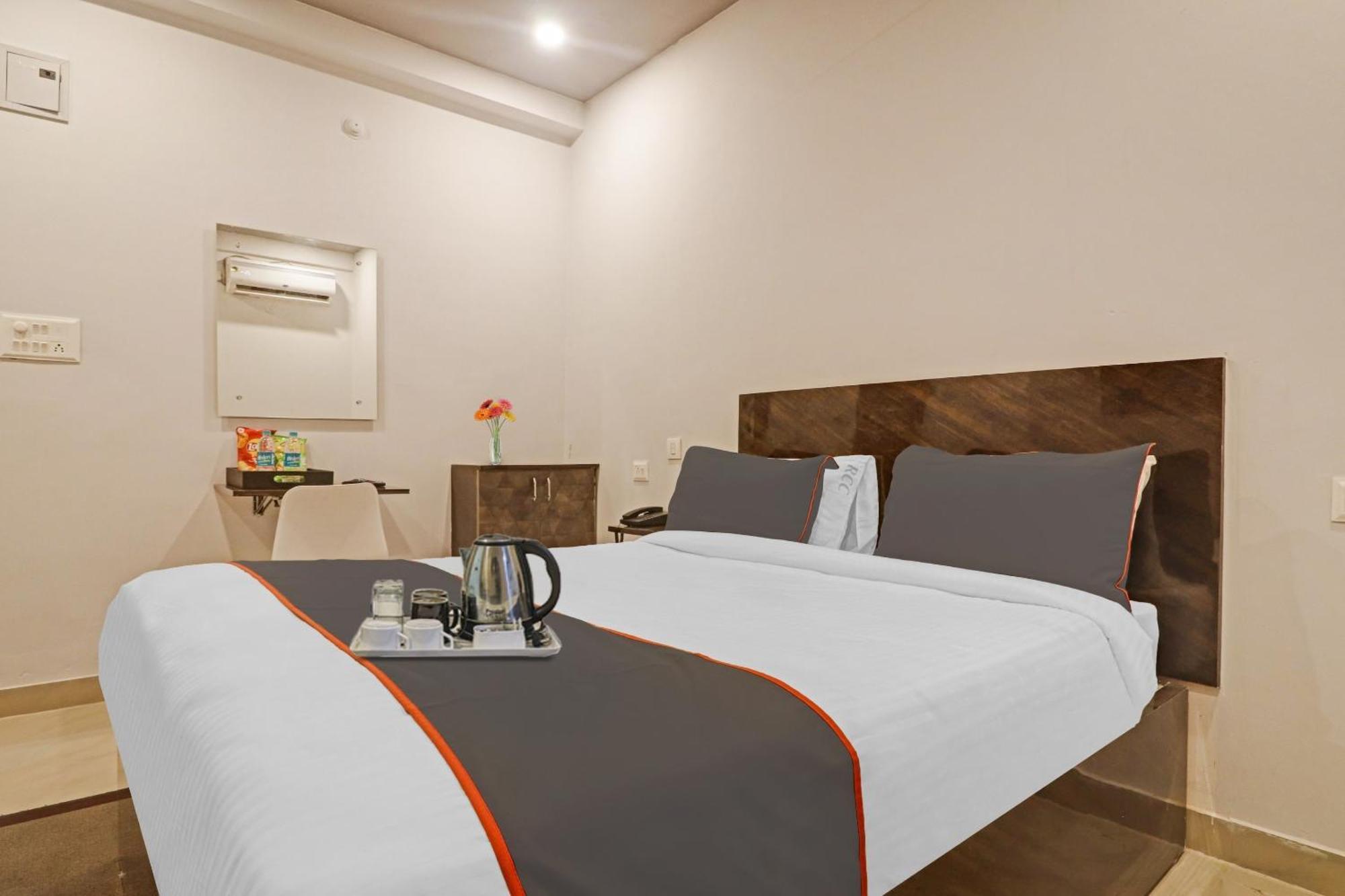 Super Townhouse Rcc Pristine 4* Hyderabad