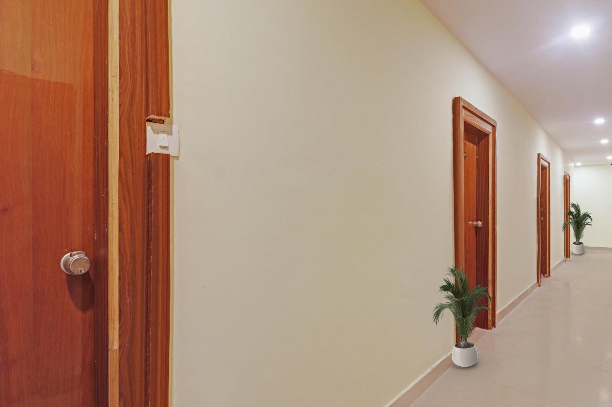 Townhouse Ragas Grand Hotel Hyderabad