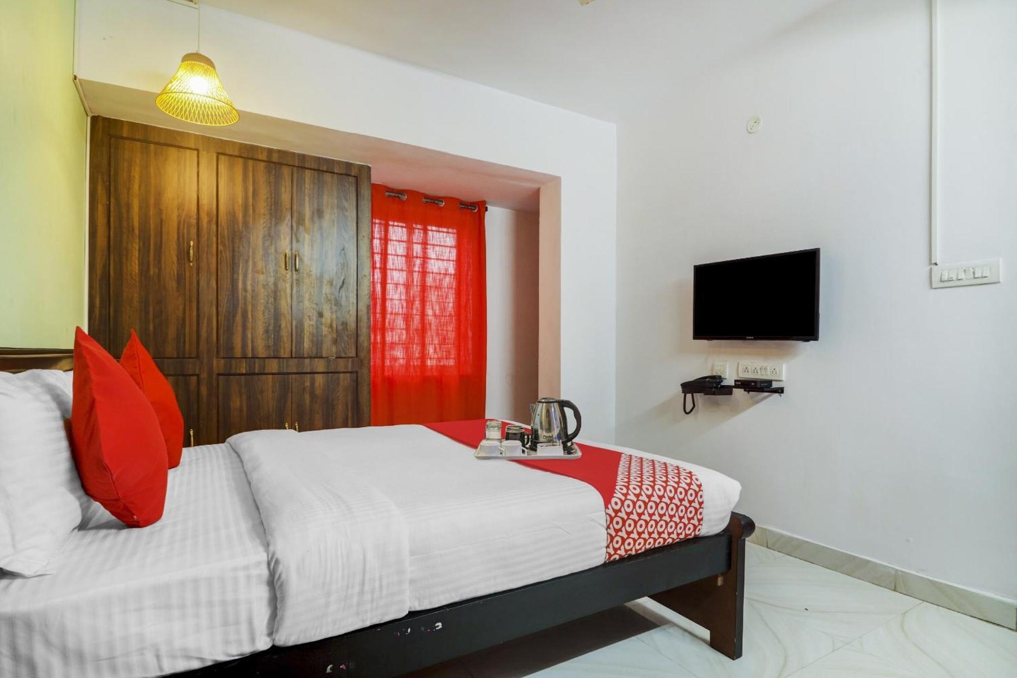 Super O Broholic Near Botanical Garden 3*