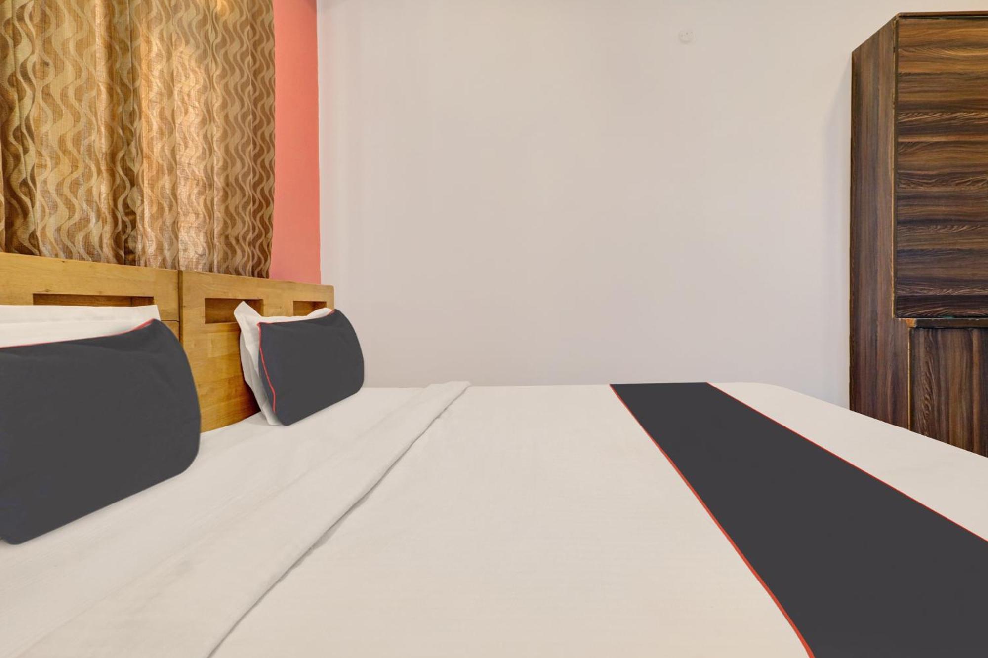 Hotel Super Capital O Qualia Gachibowli Hyderabad