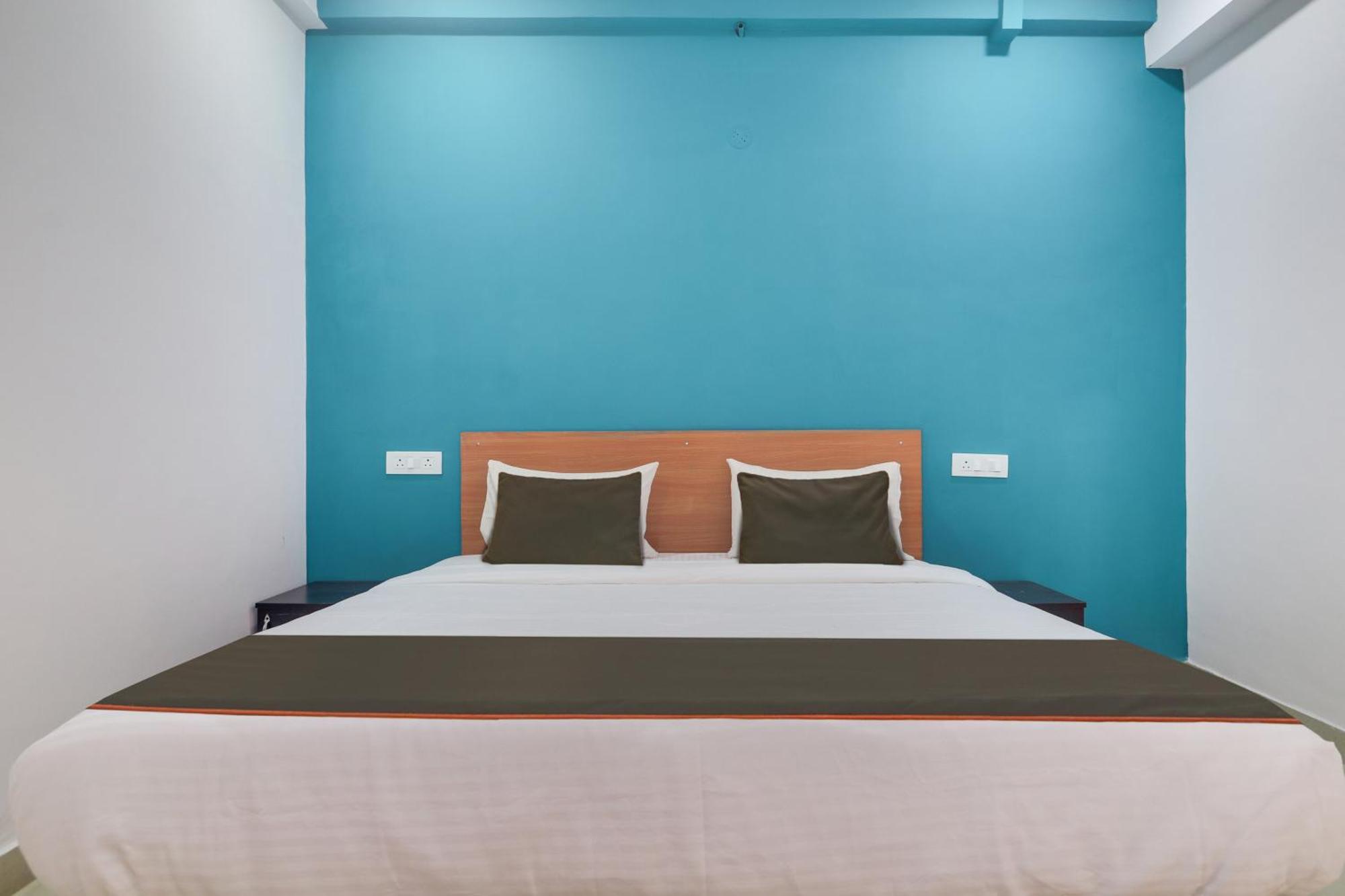 Hotel Super Collection O Rbs Kothapet-nagole Road 4*