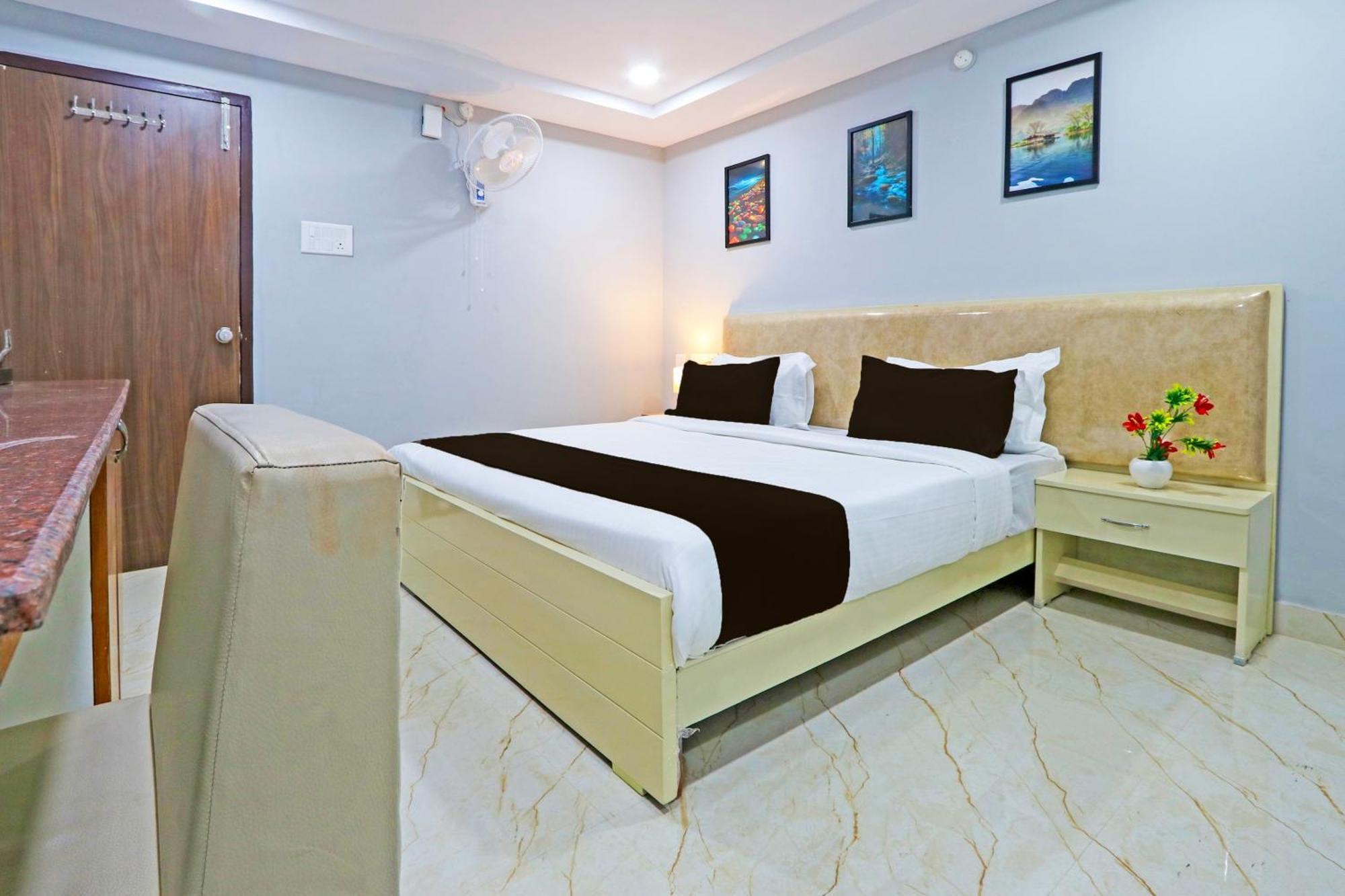 Hotel Super Townhouse Qualia Elite S R Nagar