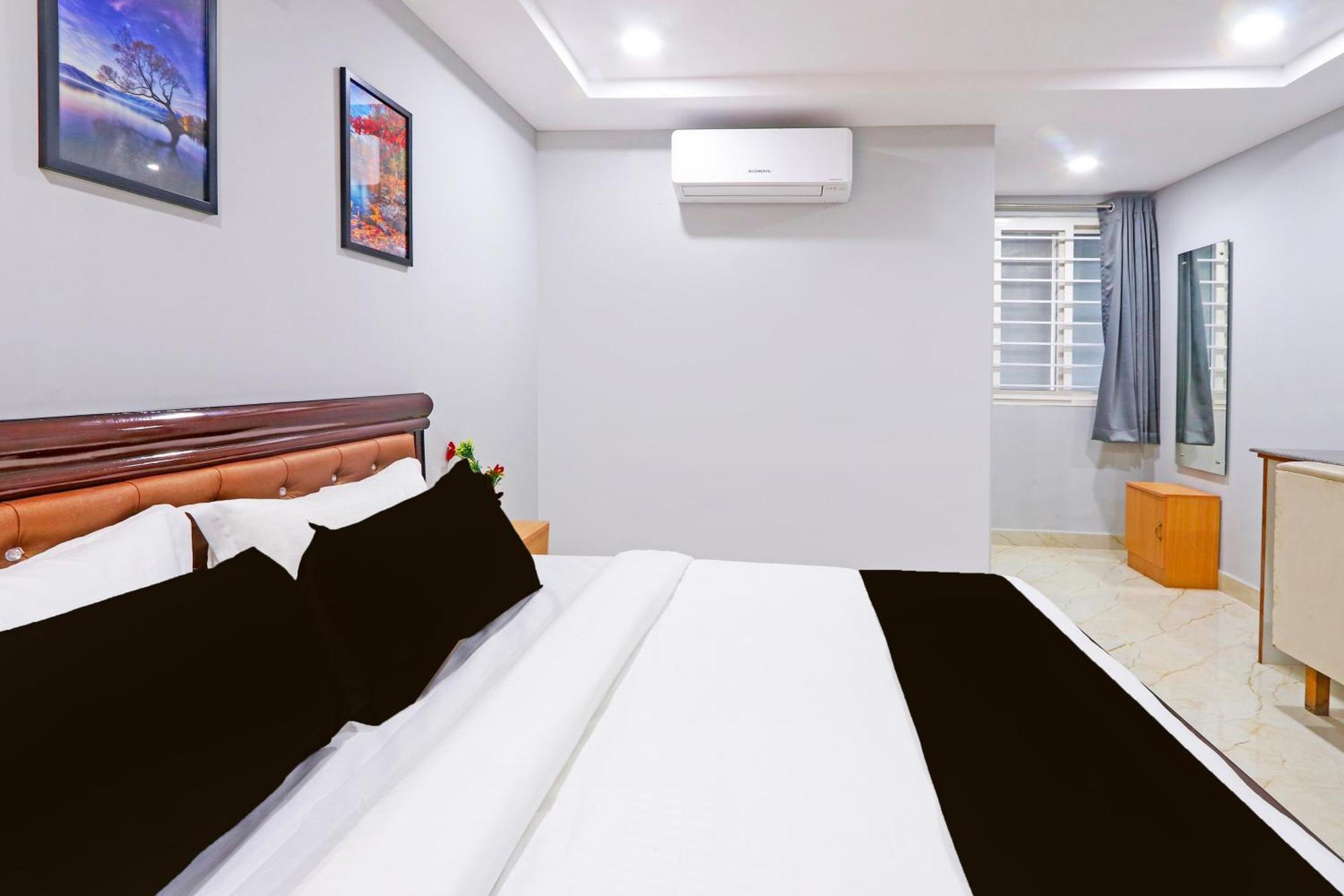 Super Townhouse Qualia Elite S R Nagar