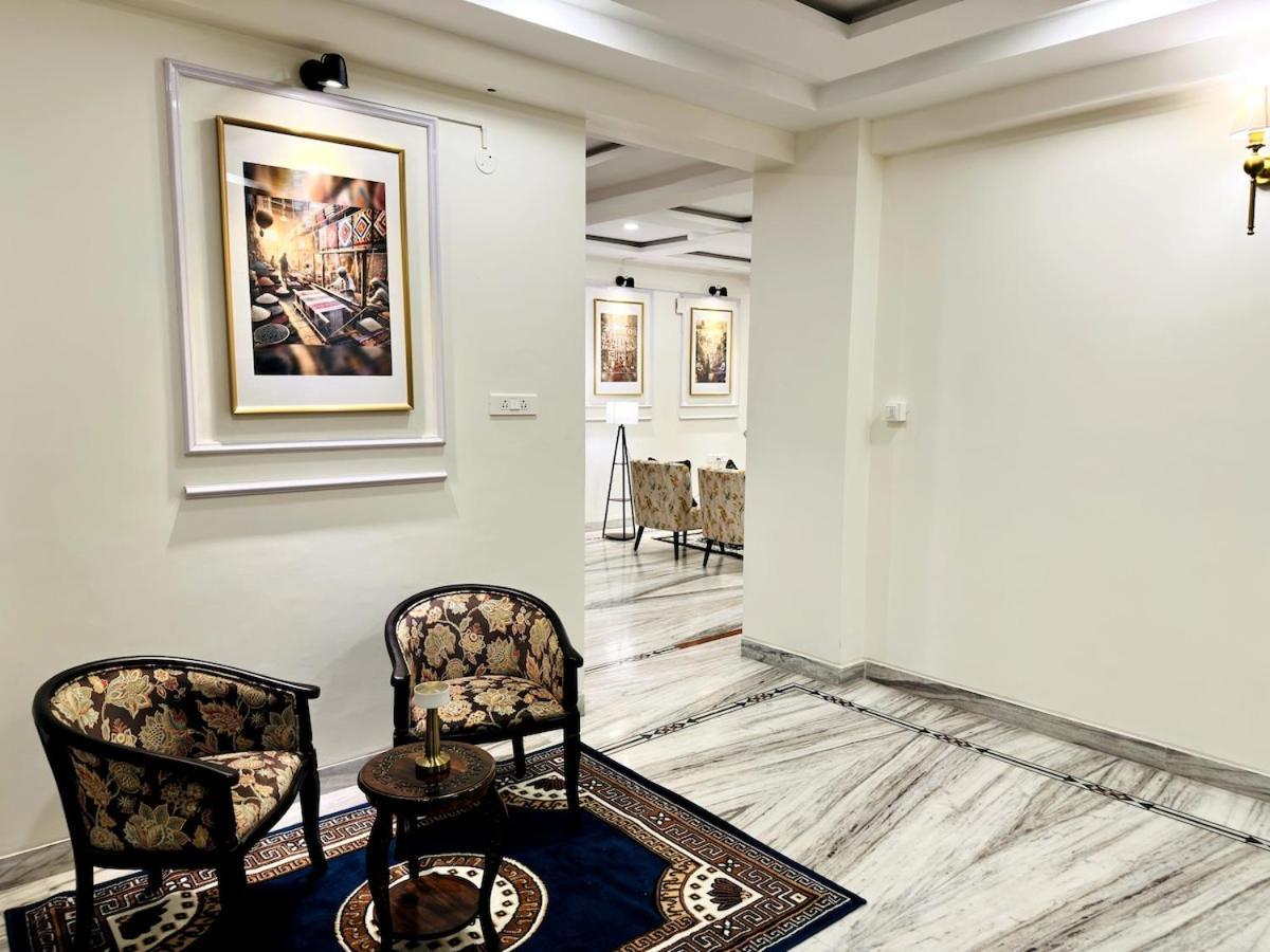 Apartment Luxurious 3bhk In Banjara Hills The Sujario