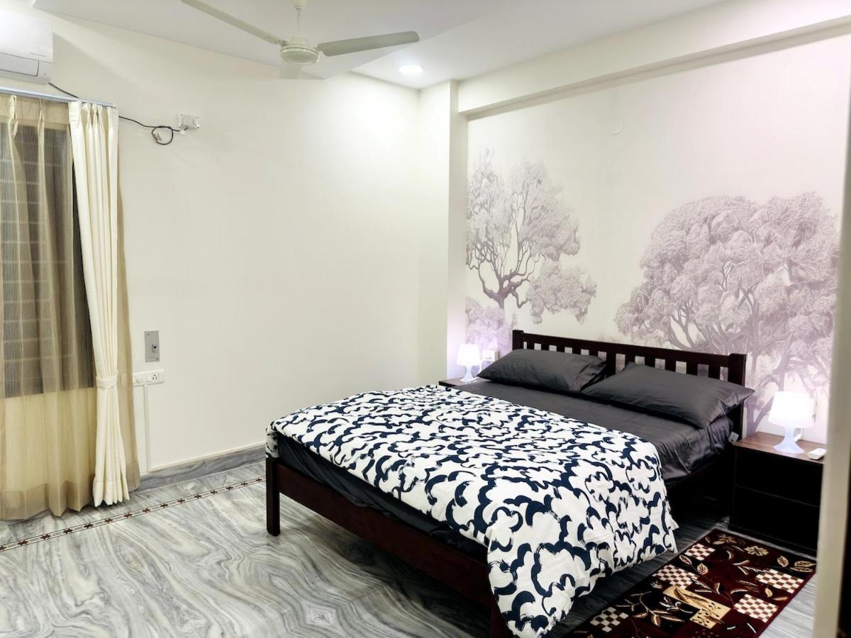 Apartment Luxurious 3bhk In Banjara Hills The Sujario *