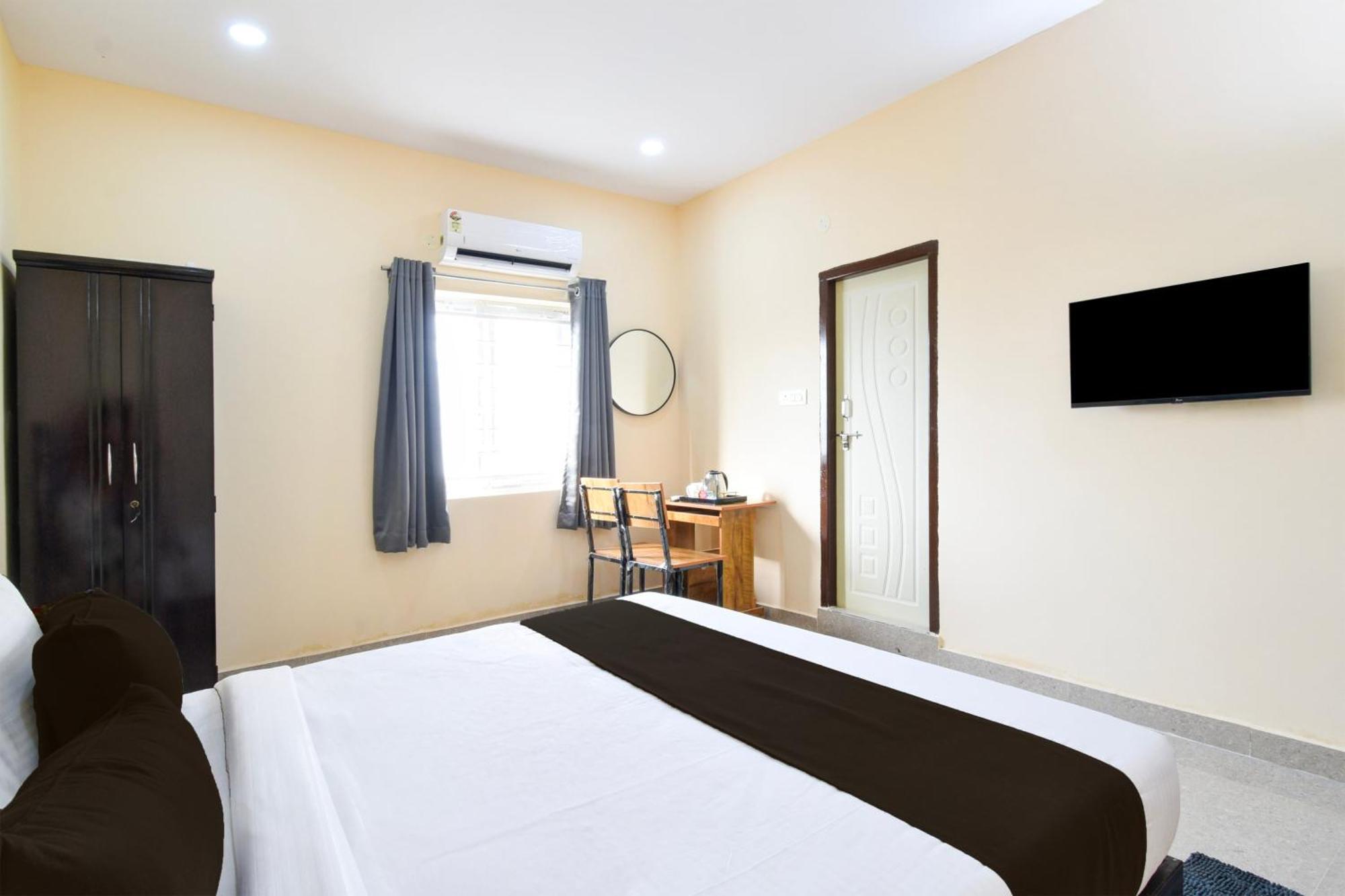 Hotel Townhouse Vsk Group Of