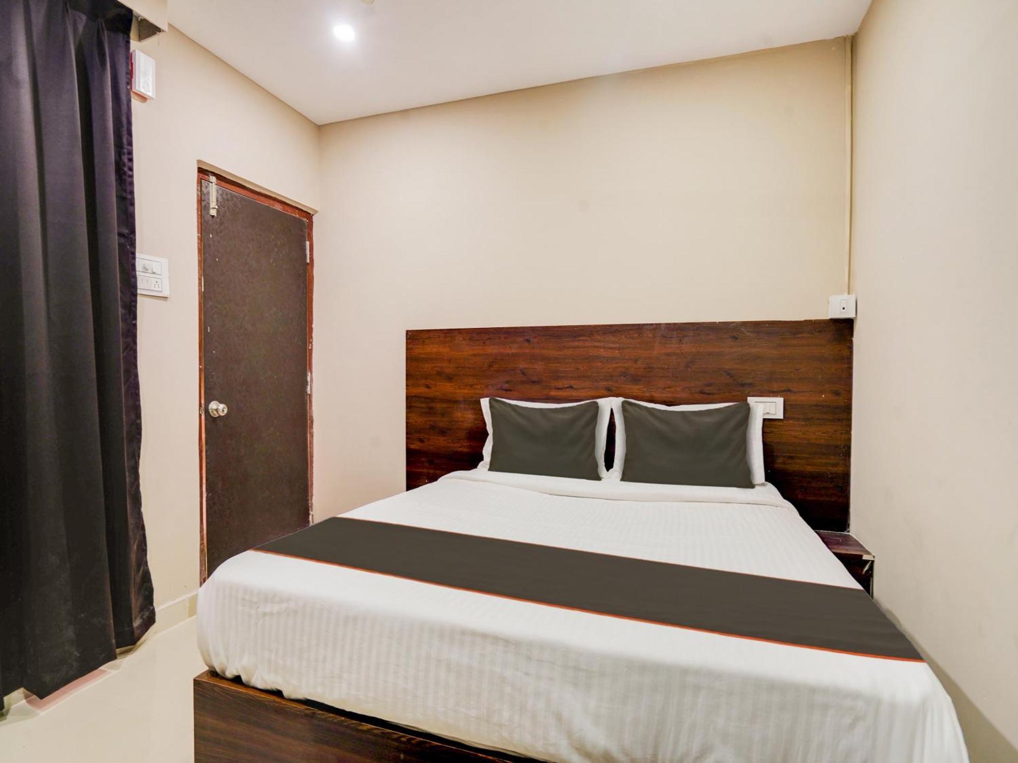 Super Collection O Pnr Comfort Khairatabad Hotel