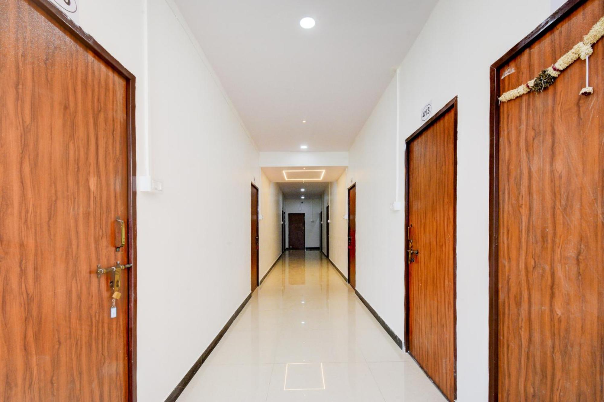 O P3 Thumkunta 3* Hyderabad
