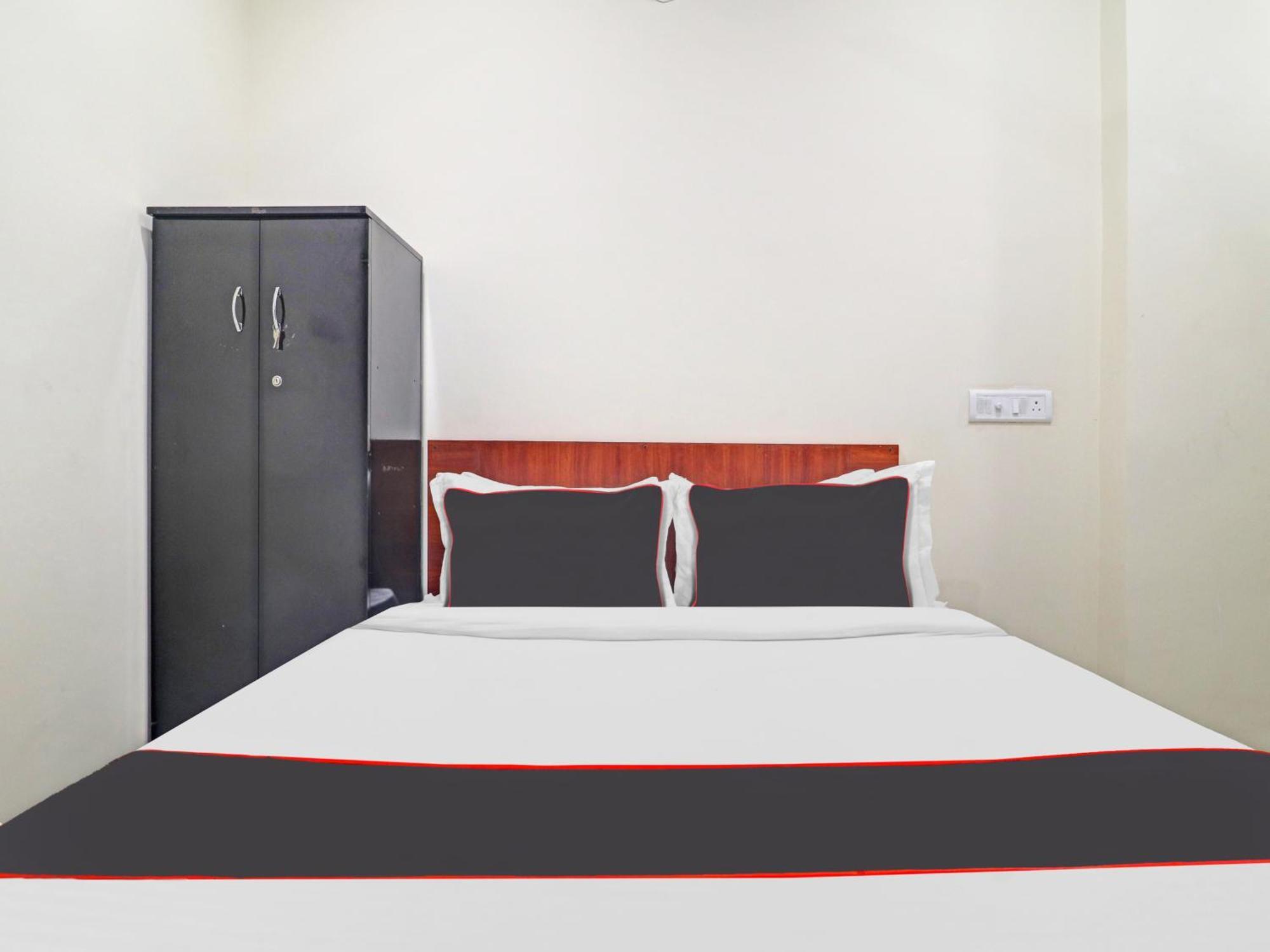 Hotel Super Hotel O Square Unique Suites