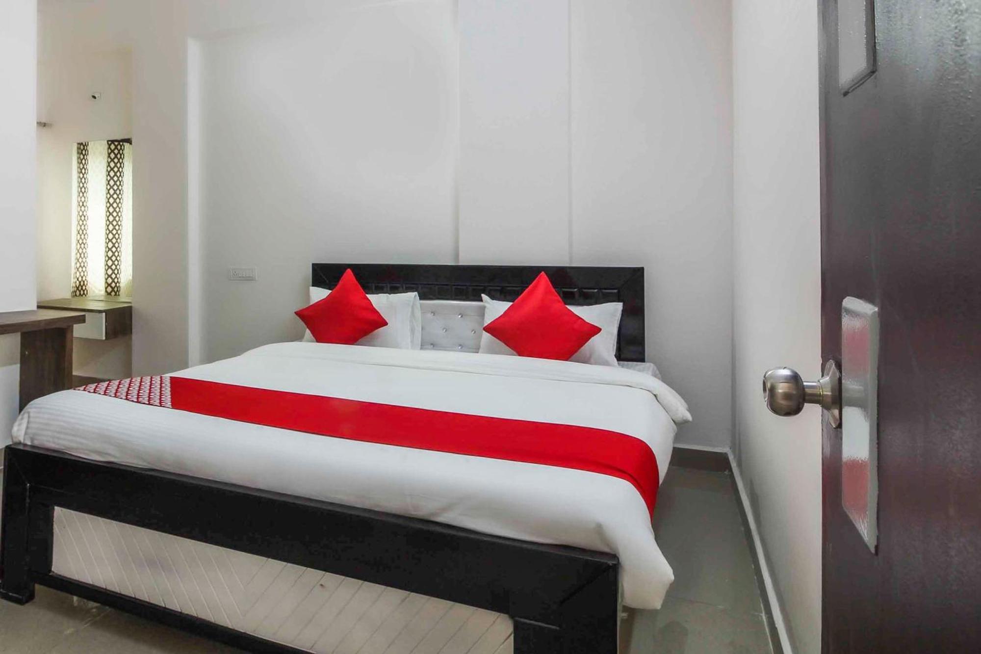 O Rk Hospitality Hotel