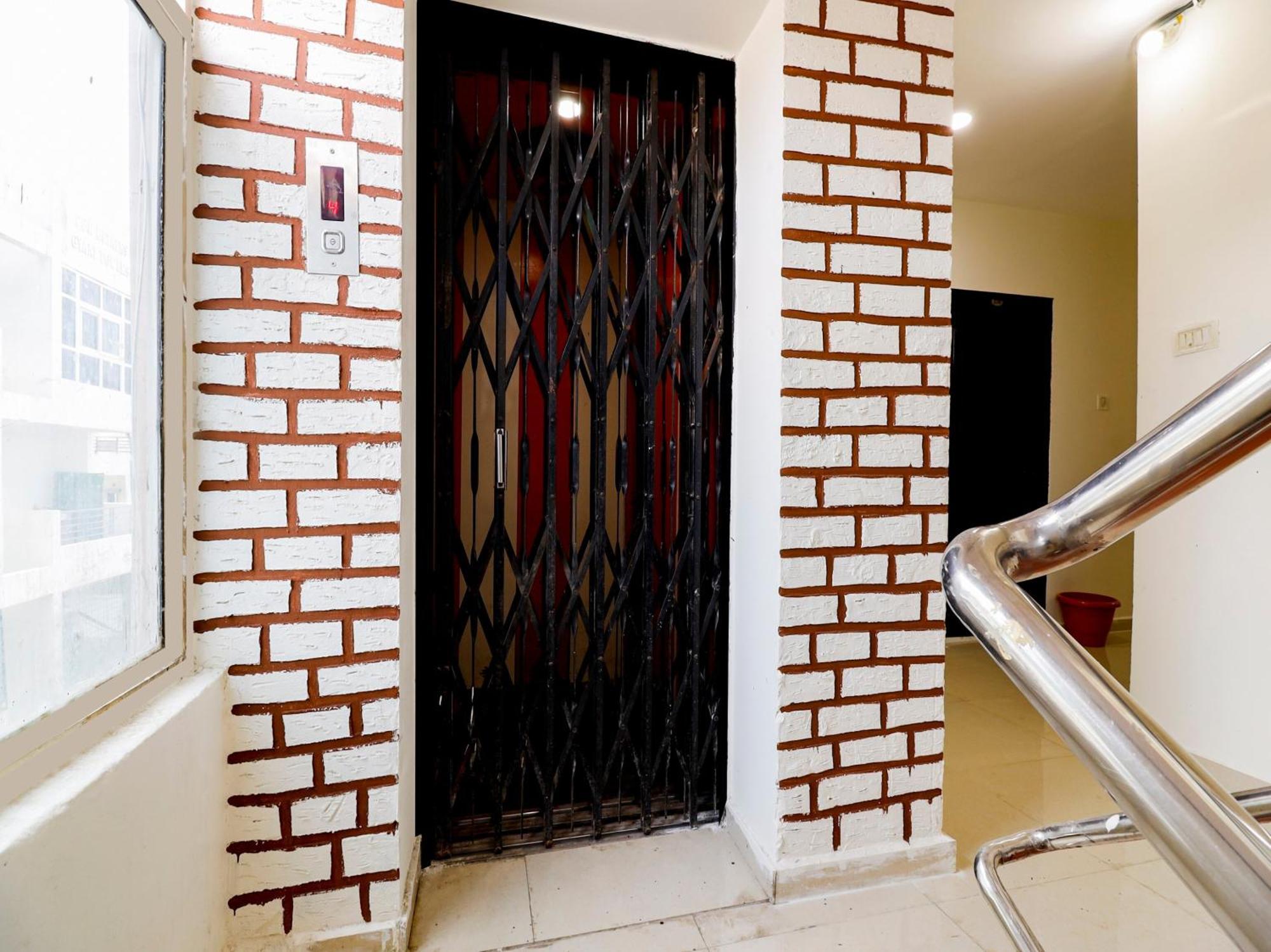 O Sv Hotel 3*