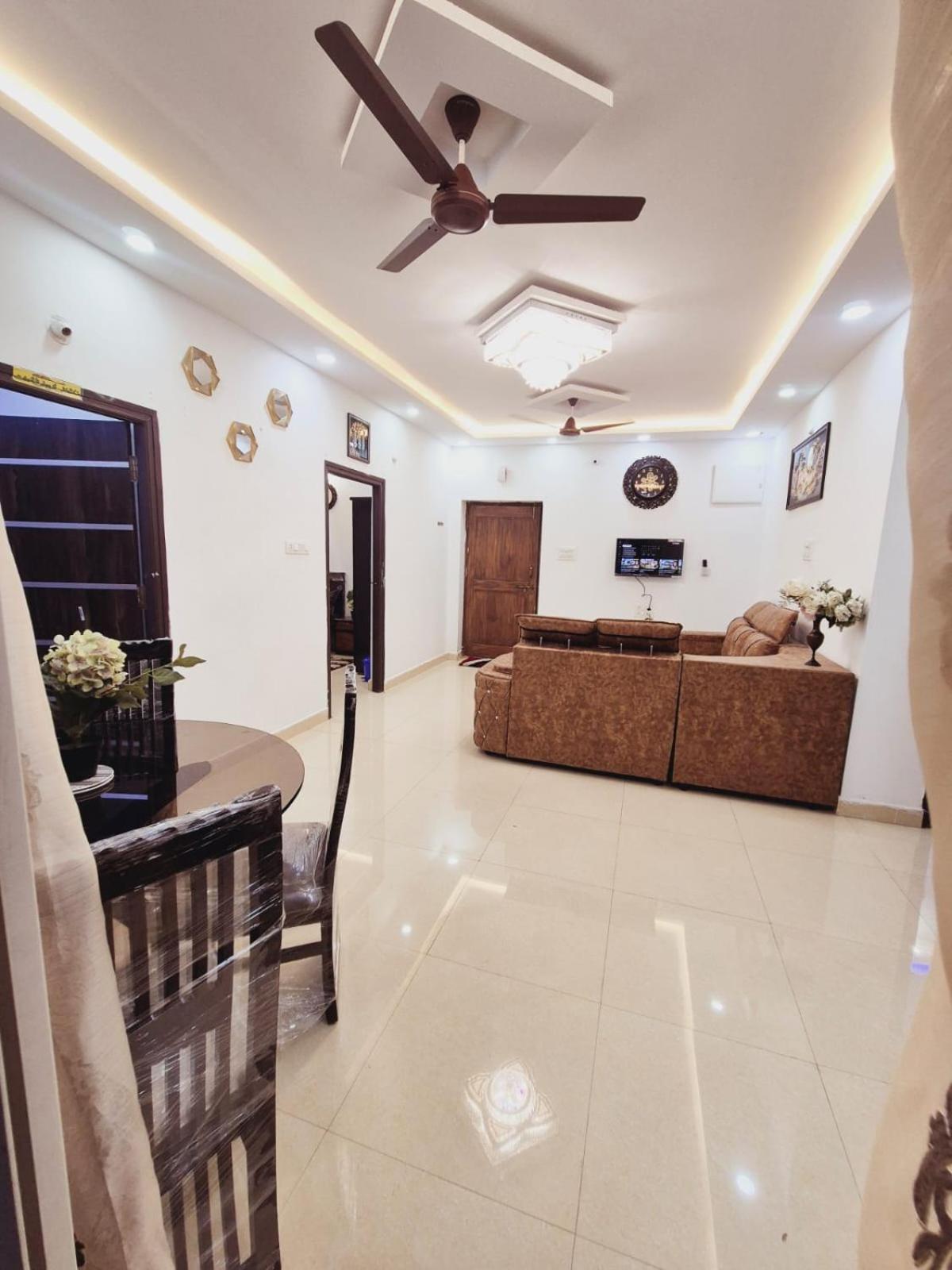 Awesome 3bhk With Balcony *