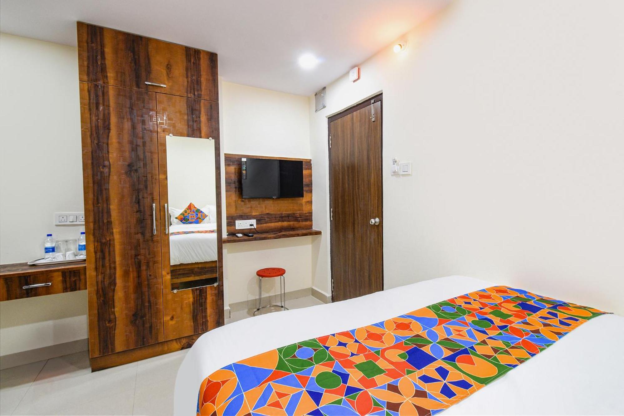 Fabhotel Dlf - Gachibowli 3*