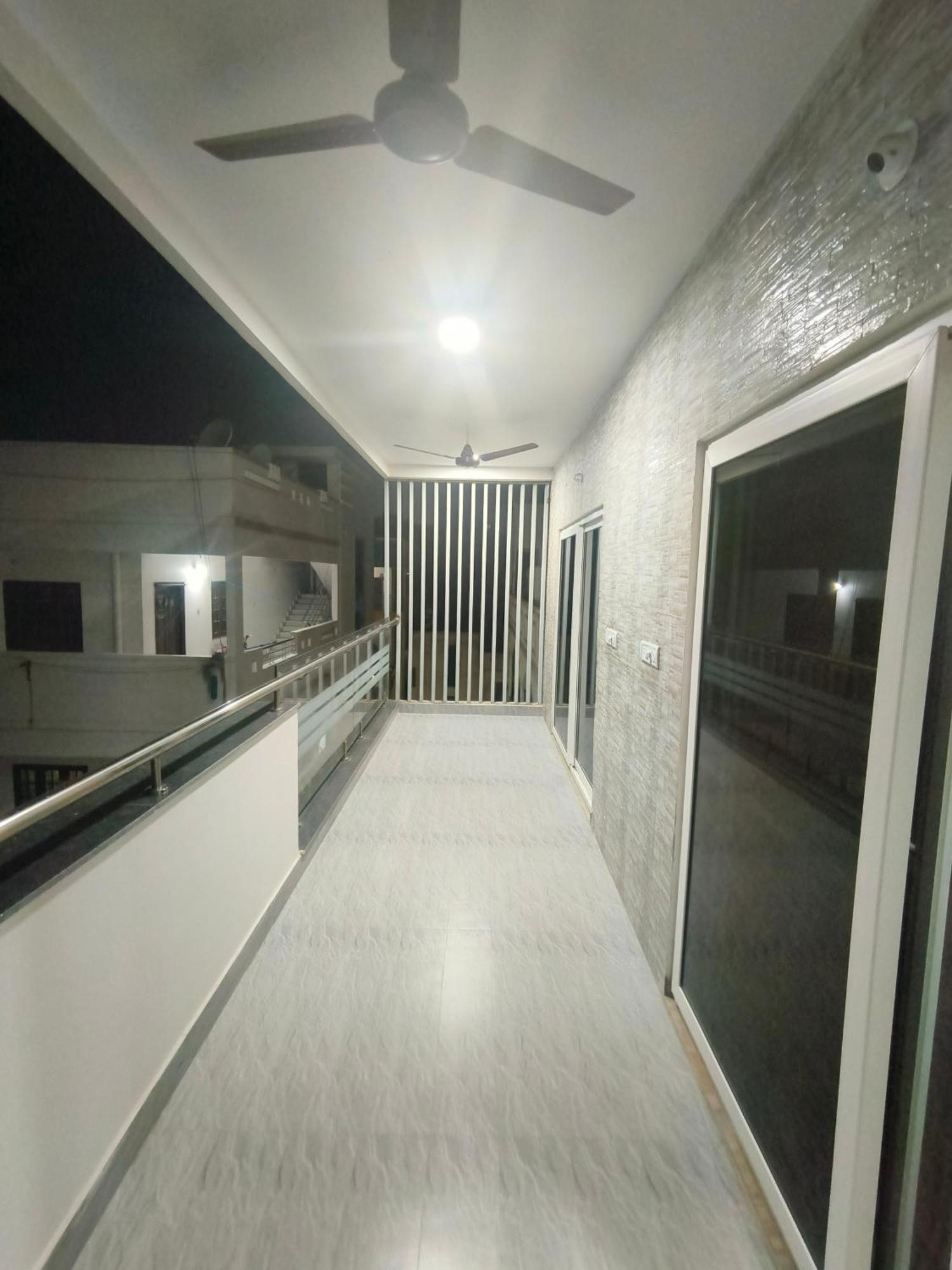 Just Launched Ultra Modern 4bhk Duplex Fully Furnished Between Jntu Metro & Miyapur Metro *