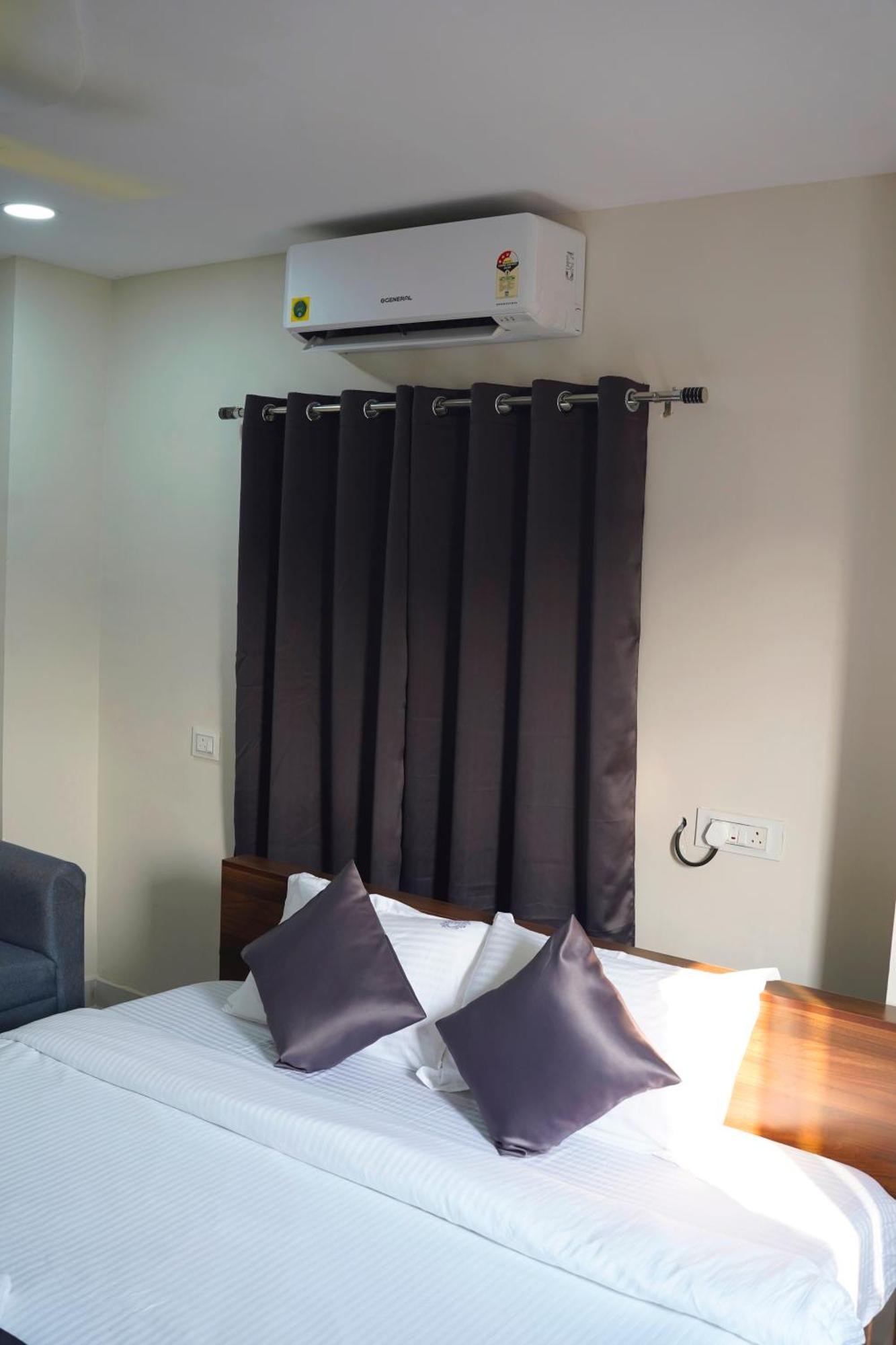 Rs Hotel Hyderabad