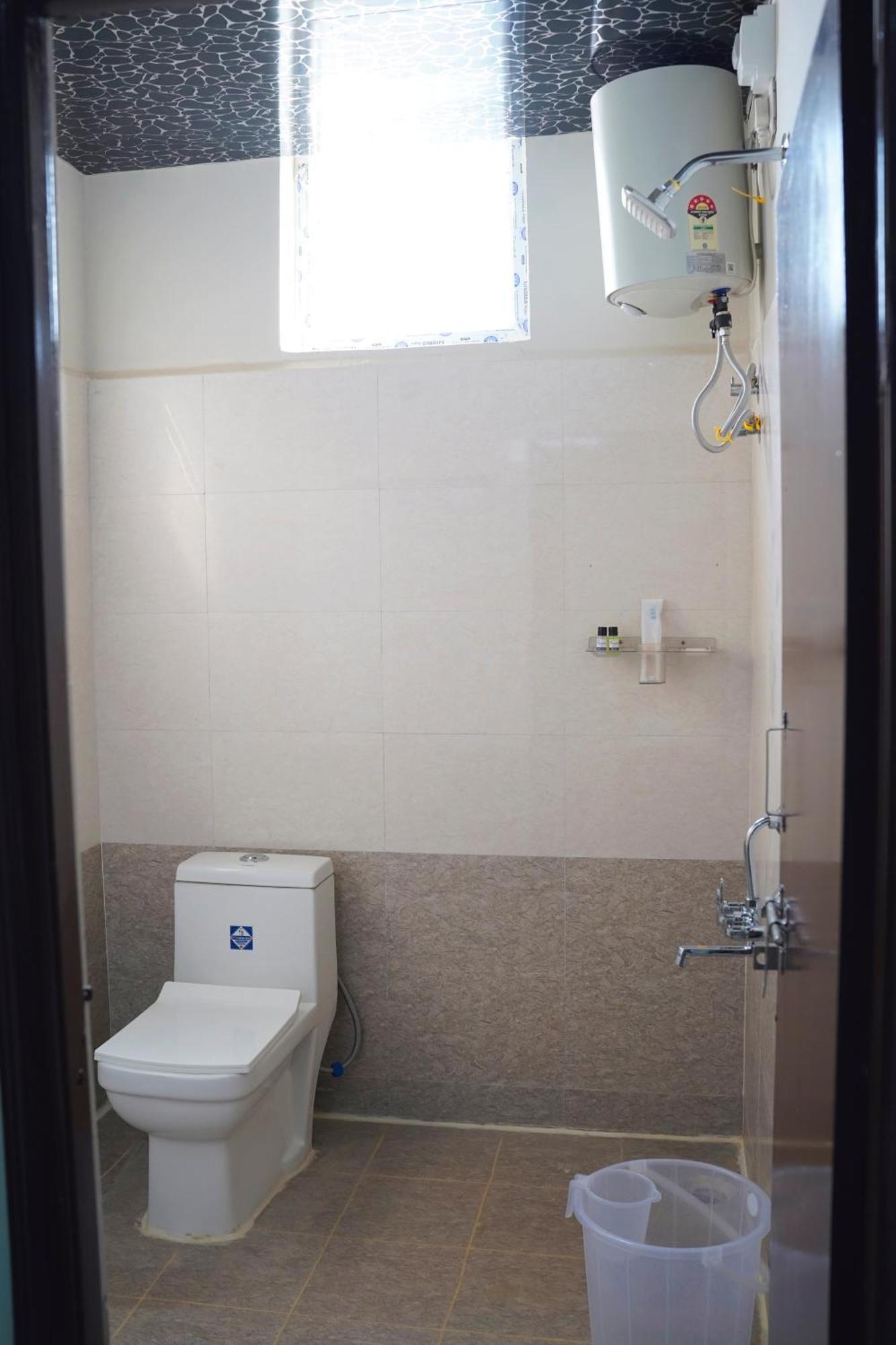 Rs 3* Hyderabad