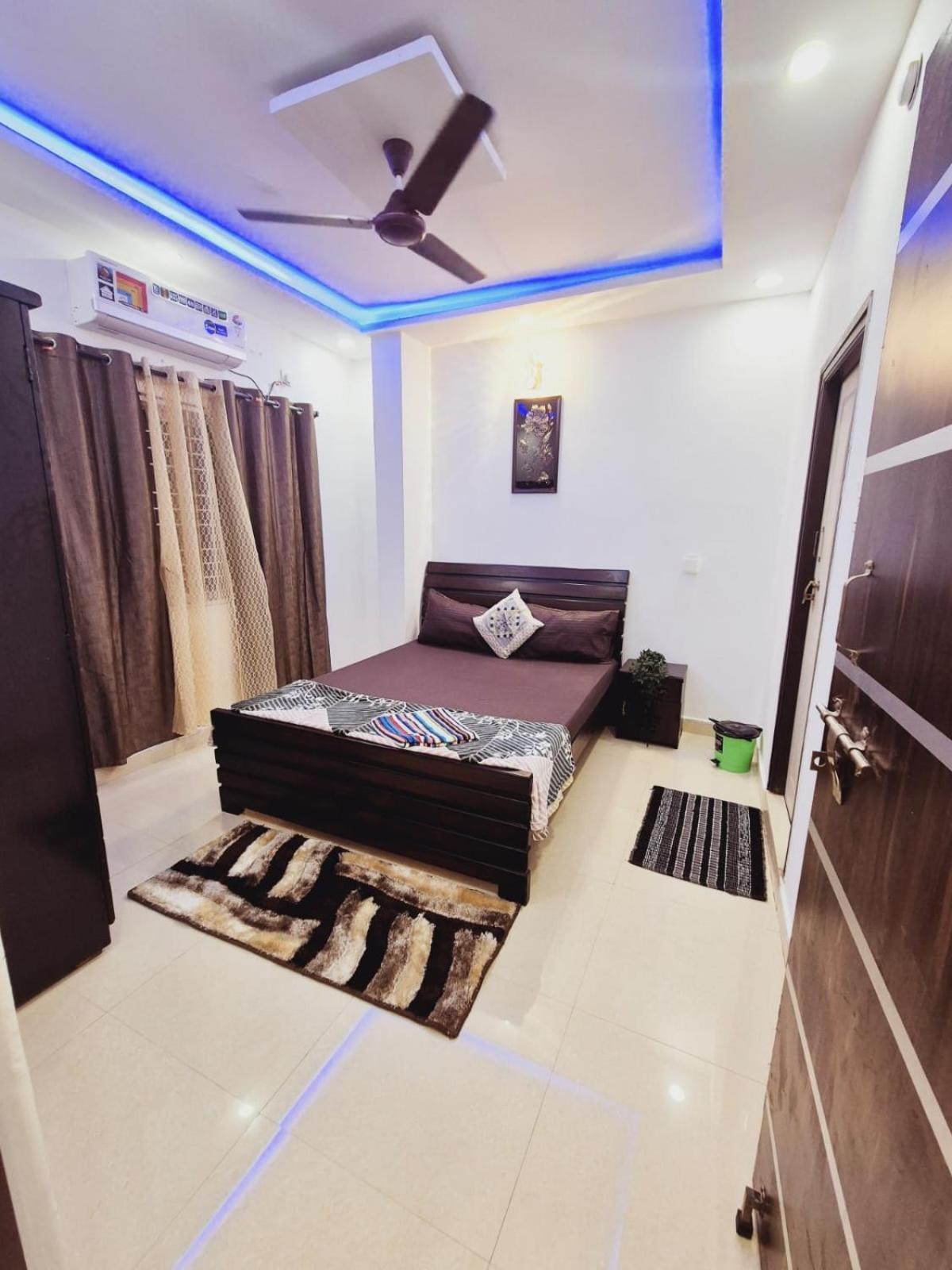 Awesome 3bhk With Balcony Hyderabad